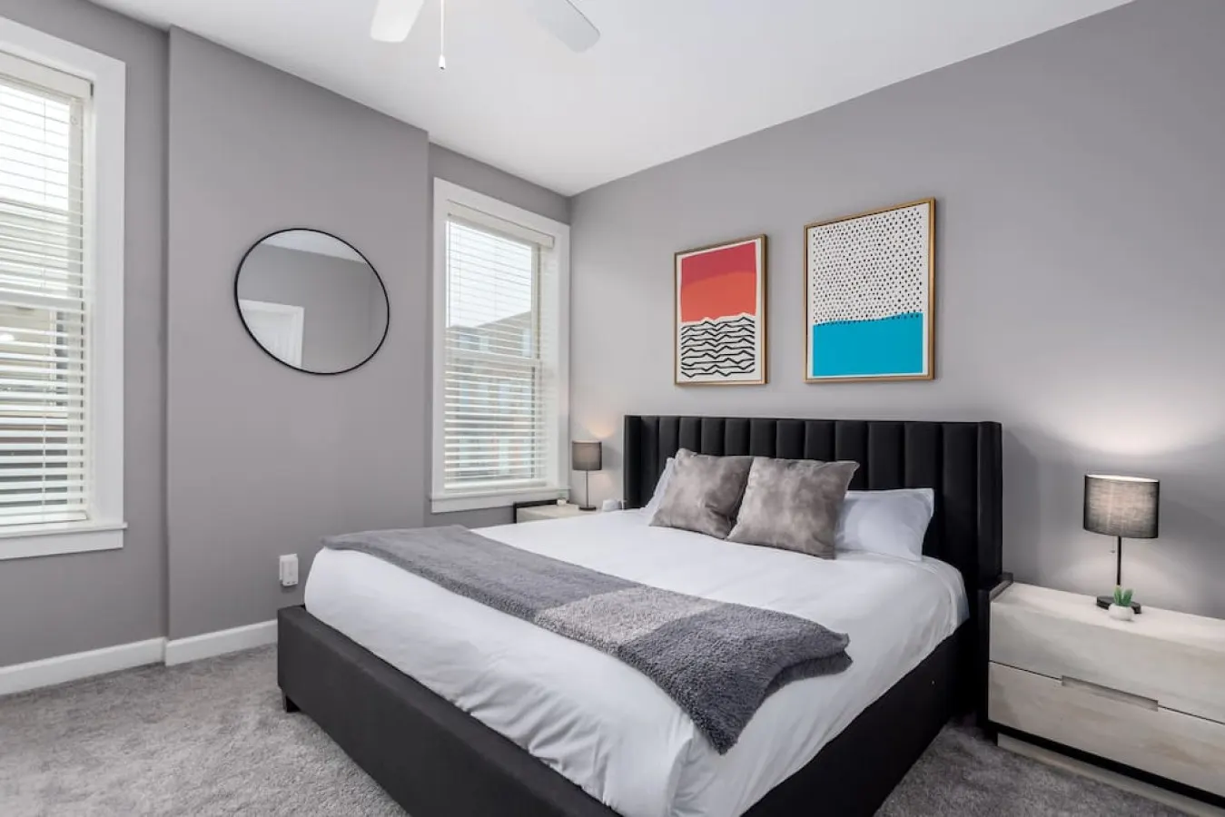 Soaring 2-Bedroom Parkside Loft Walkable to it All — foto 3