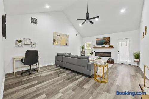 Spacious 3BR Loganville Retreat w/ Yard