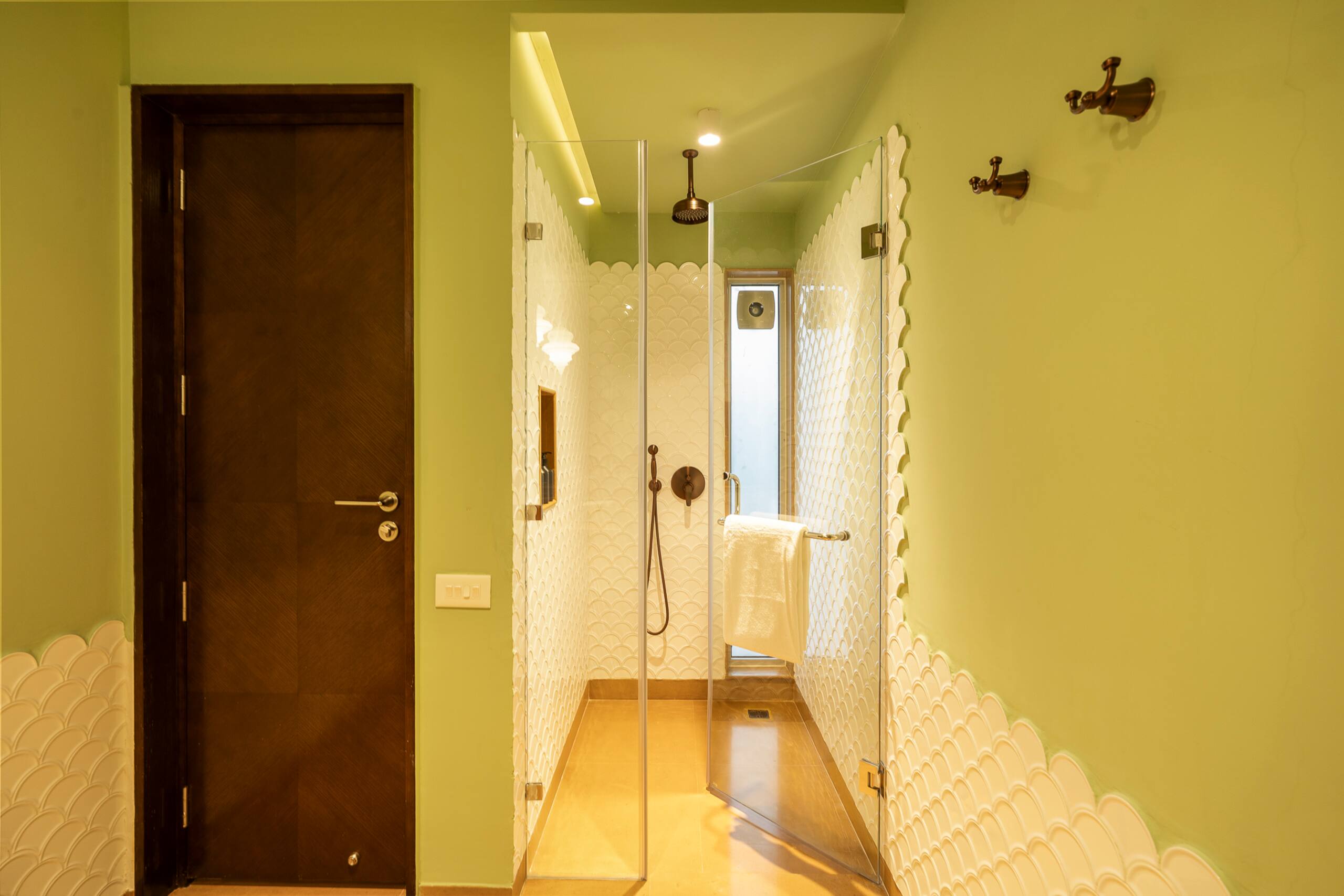 ElVolar Peaceful 2BHK Apartment w/ Balcony 22