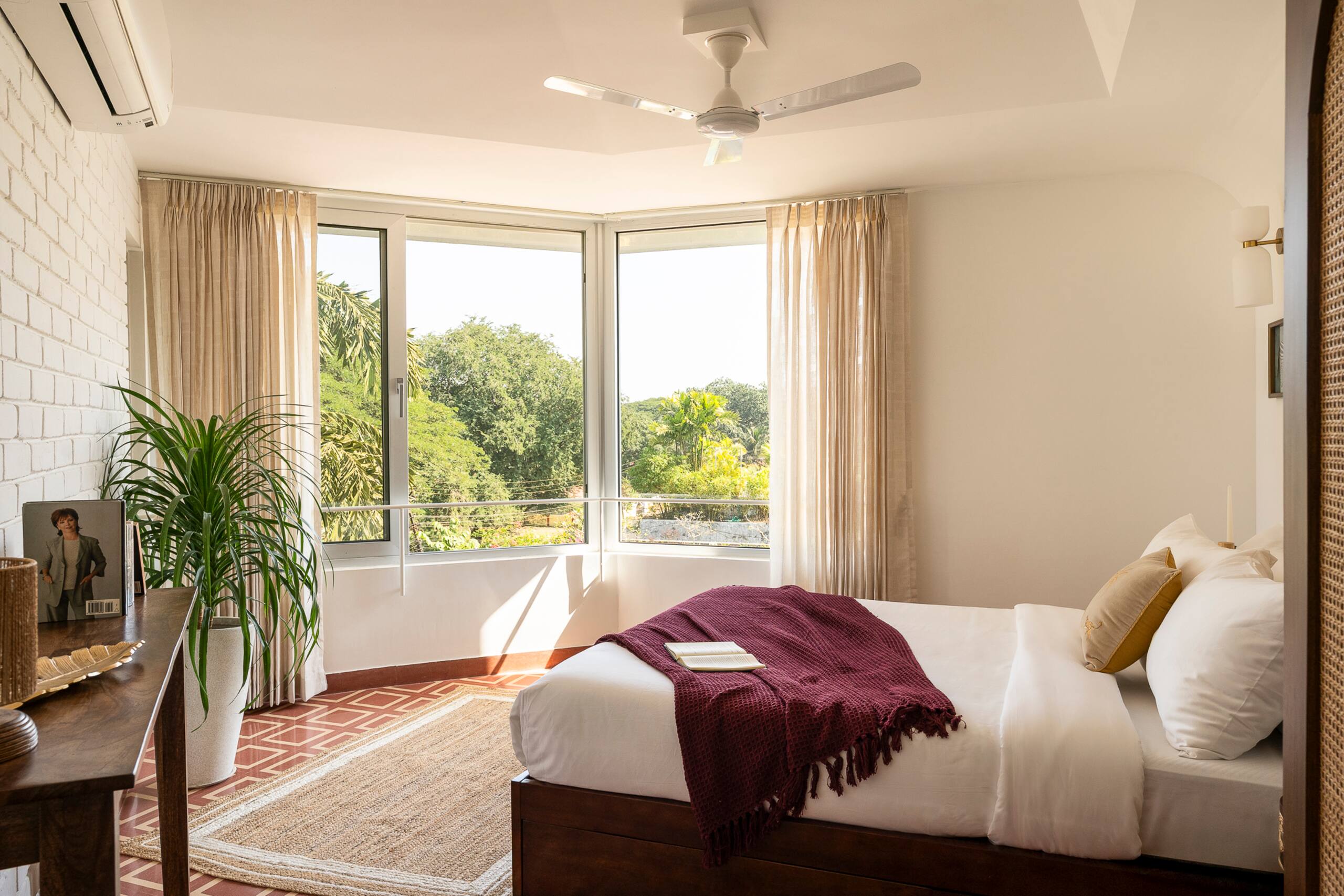 ElVolar Peaceful 2BHK Apartment w/ Balcony — photo 4