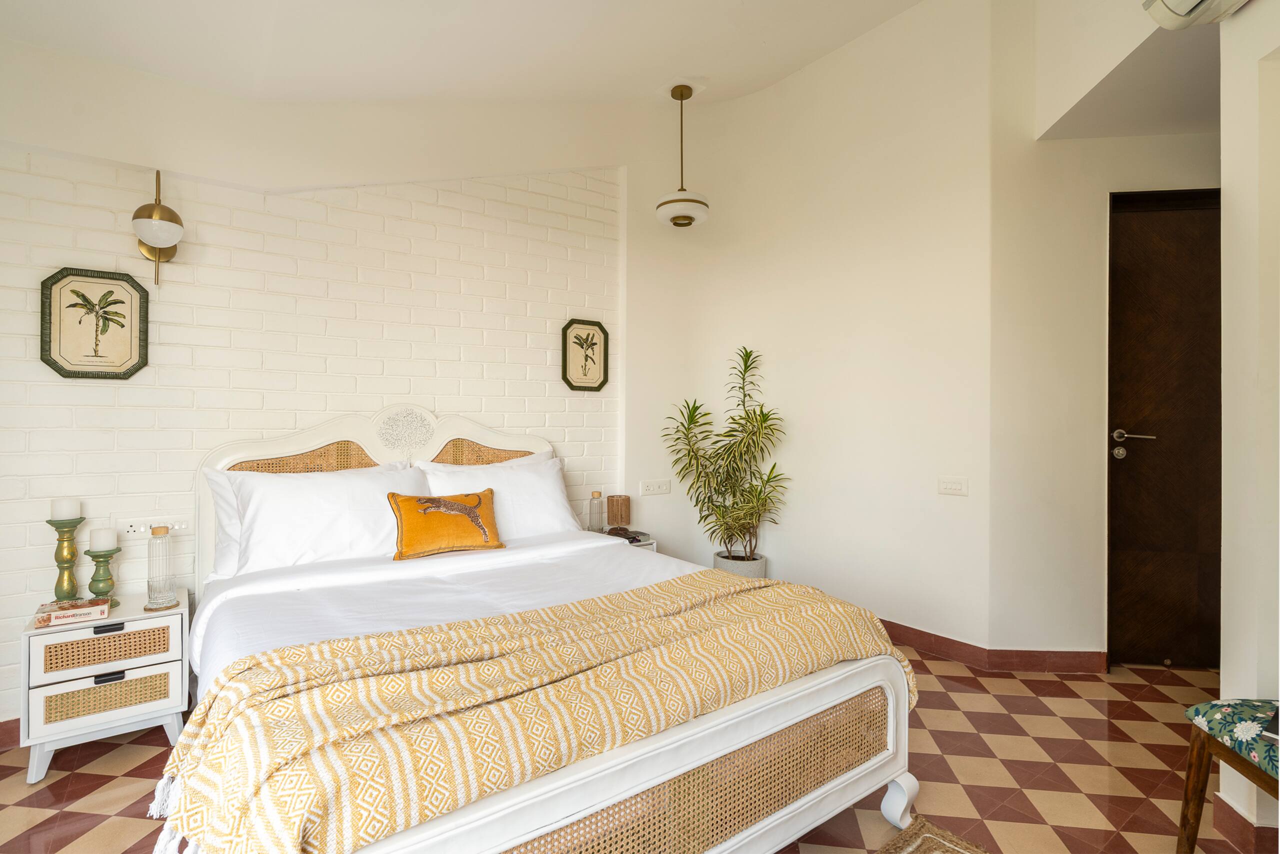 ElVolar Peaceful 2BHK Apartment w/ Balcony — photo 2