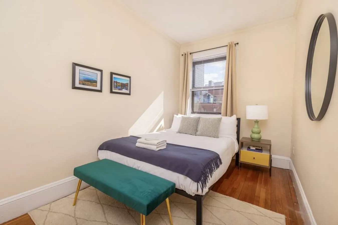 Stunning Back Bay | 1Br / 1Bth — photo 2