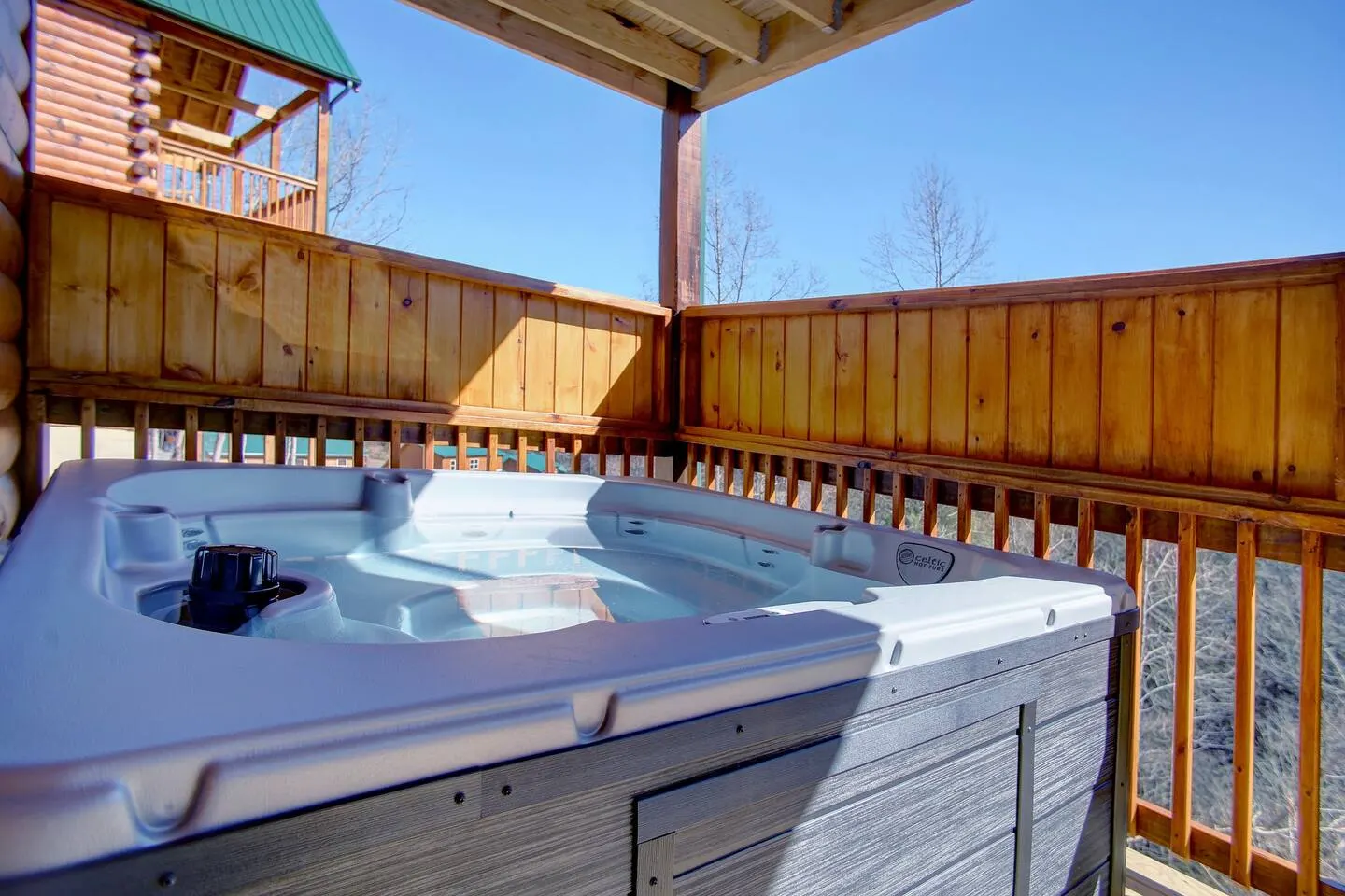 NEW BUILD-5BD-Hottub-WIFI-Theater-Pool Tble-ROKU — photo 2