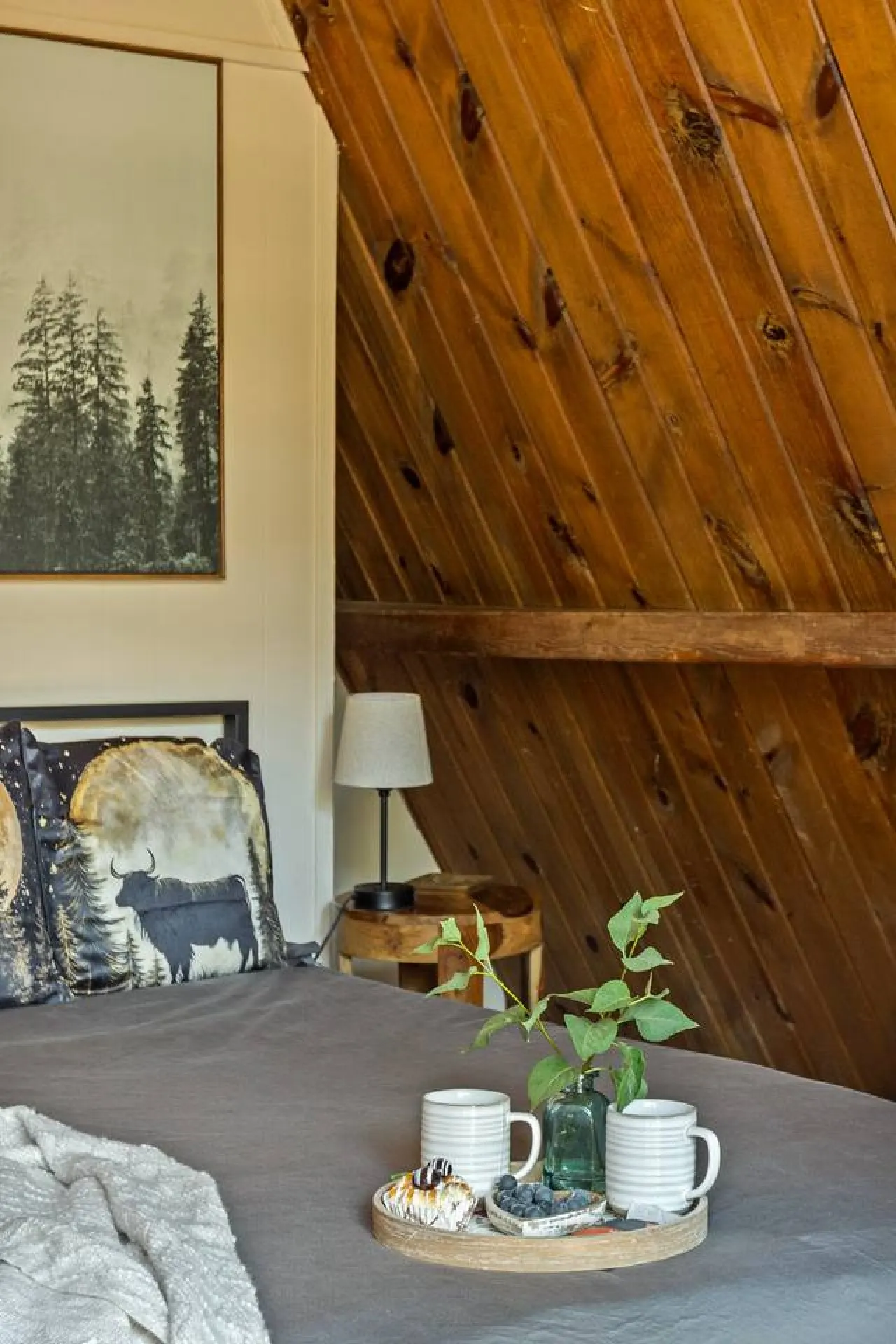 Solheim Lodge Hot Tub, Fire Pit, EV Charger, Pets 19