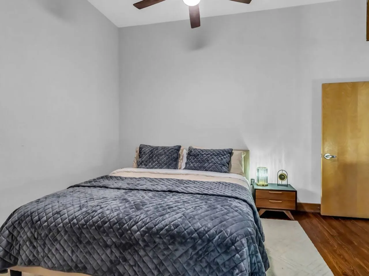 Cityscape Comfort ~ The Heart of DT Knoxville 10