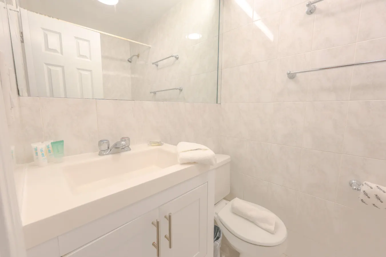 Simple 1BR w/ 99 WalkScore, Fast Wifi + SmartLock 12