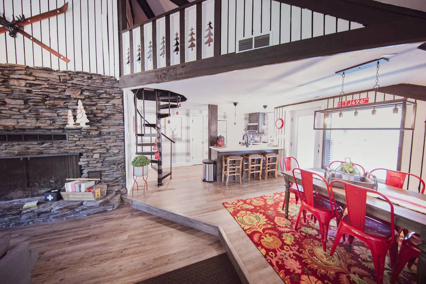 Swiss Cottage Ski and Summer Retreat — photo 4