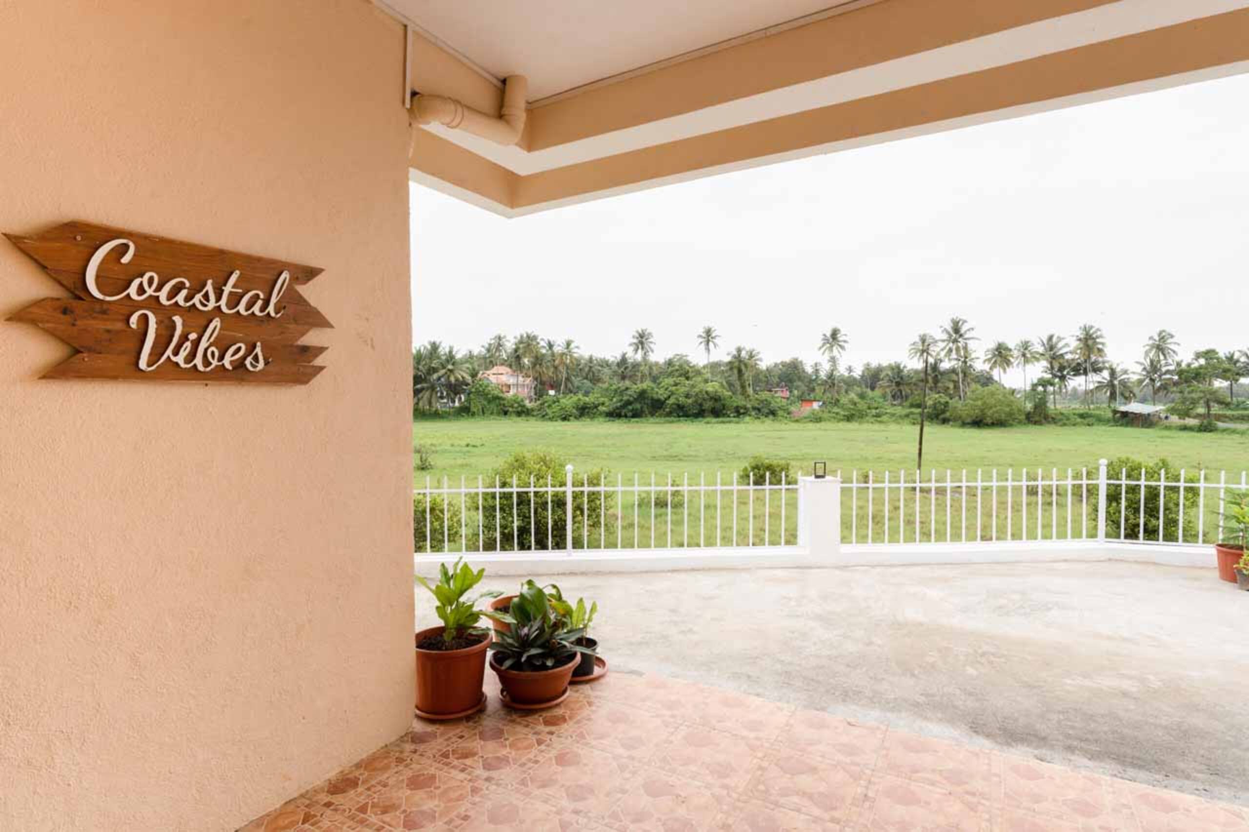 Coastal Vibes - 4 BHK | Field View | 1 km to beach 29