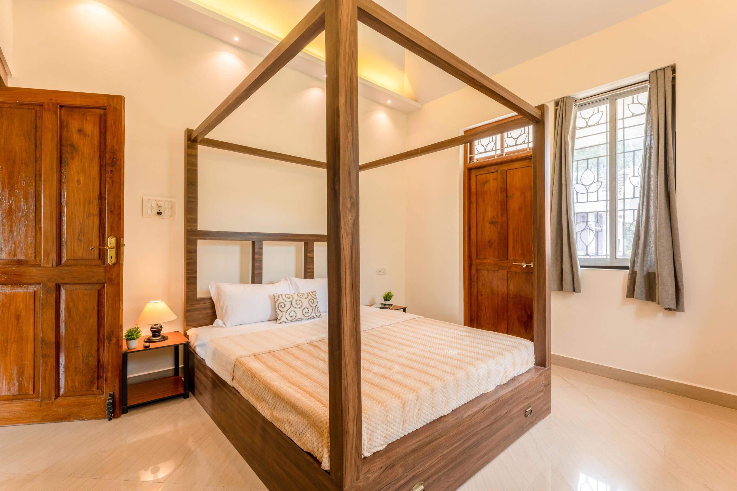 Coastal Vibes - 4 BHK | Field View | 1 km to beach 14