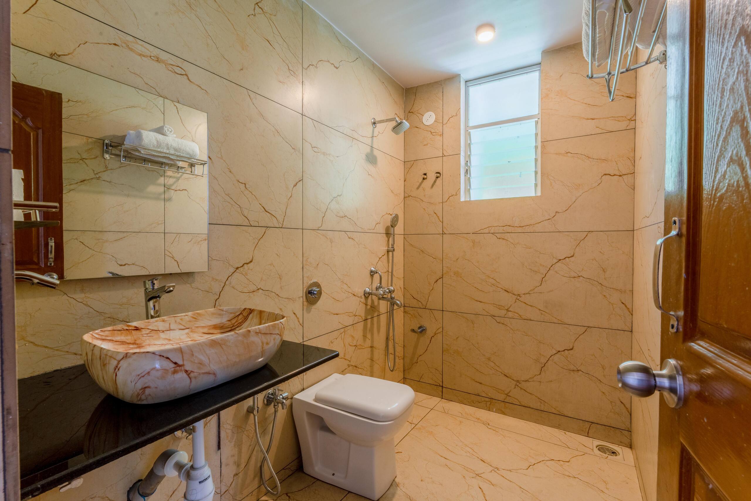 Coastal Vibes - 4 BHK | Field View | 1 km to beach 18