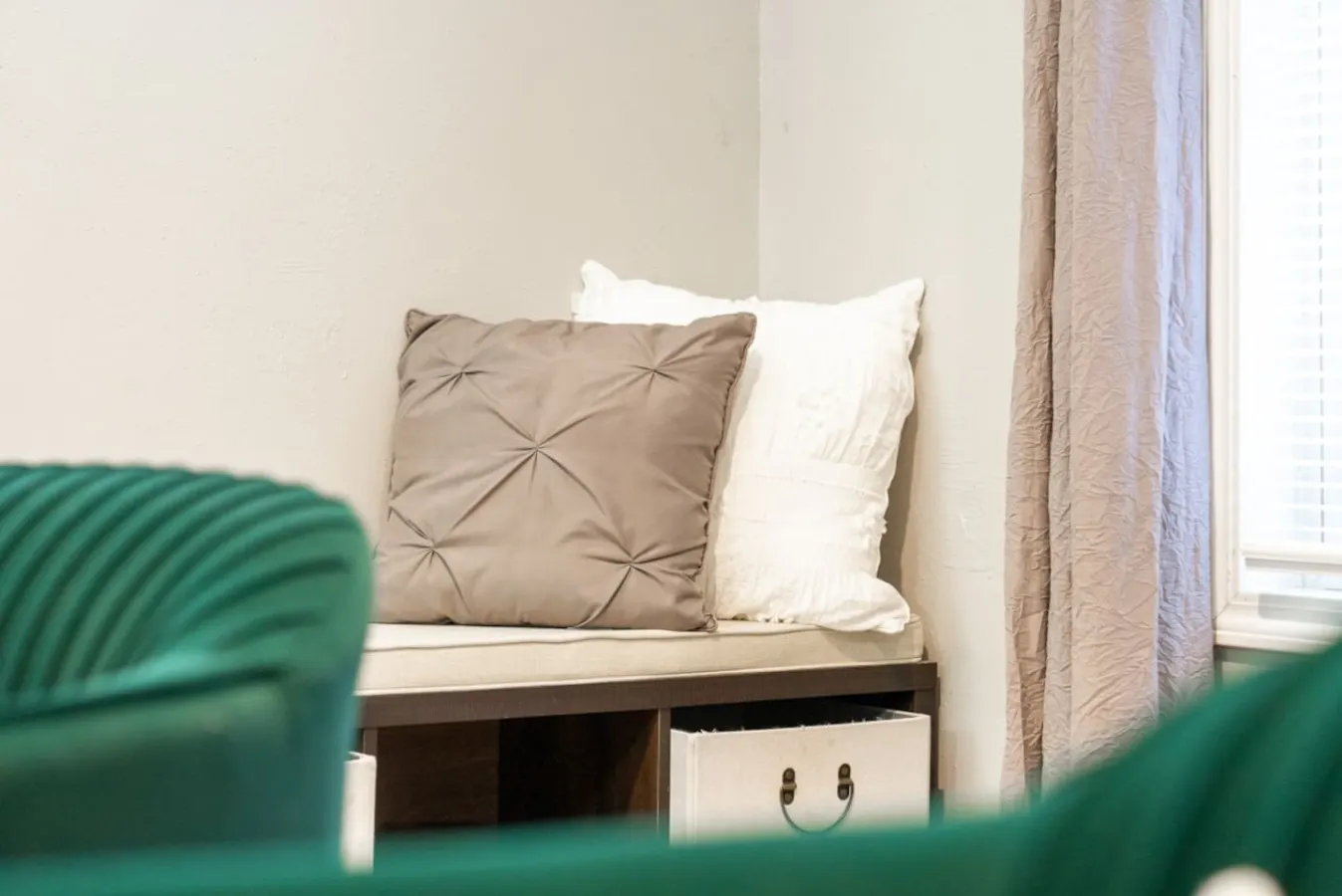The Easy Escape: A Delightful 2 Bedroom Downtown Retreat House in Sioux Falls 16