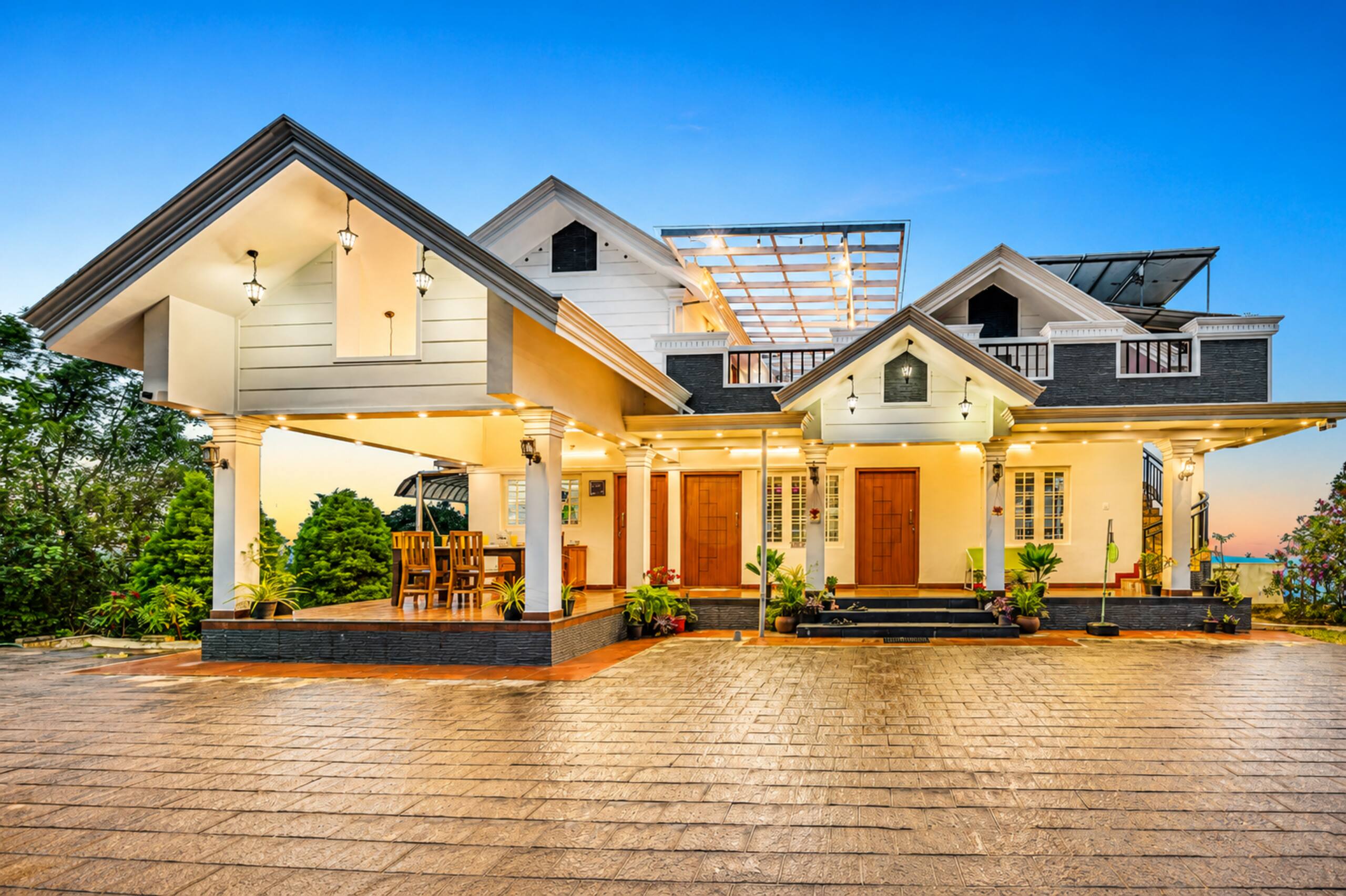Titha 3BR Villa w/ Valley View Munnar By Homeyhuts 7