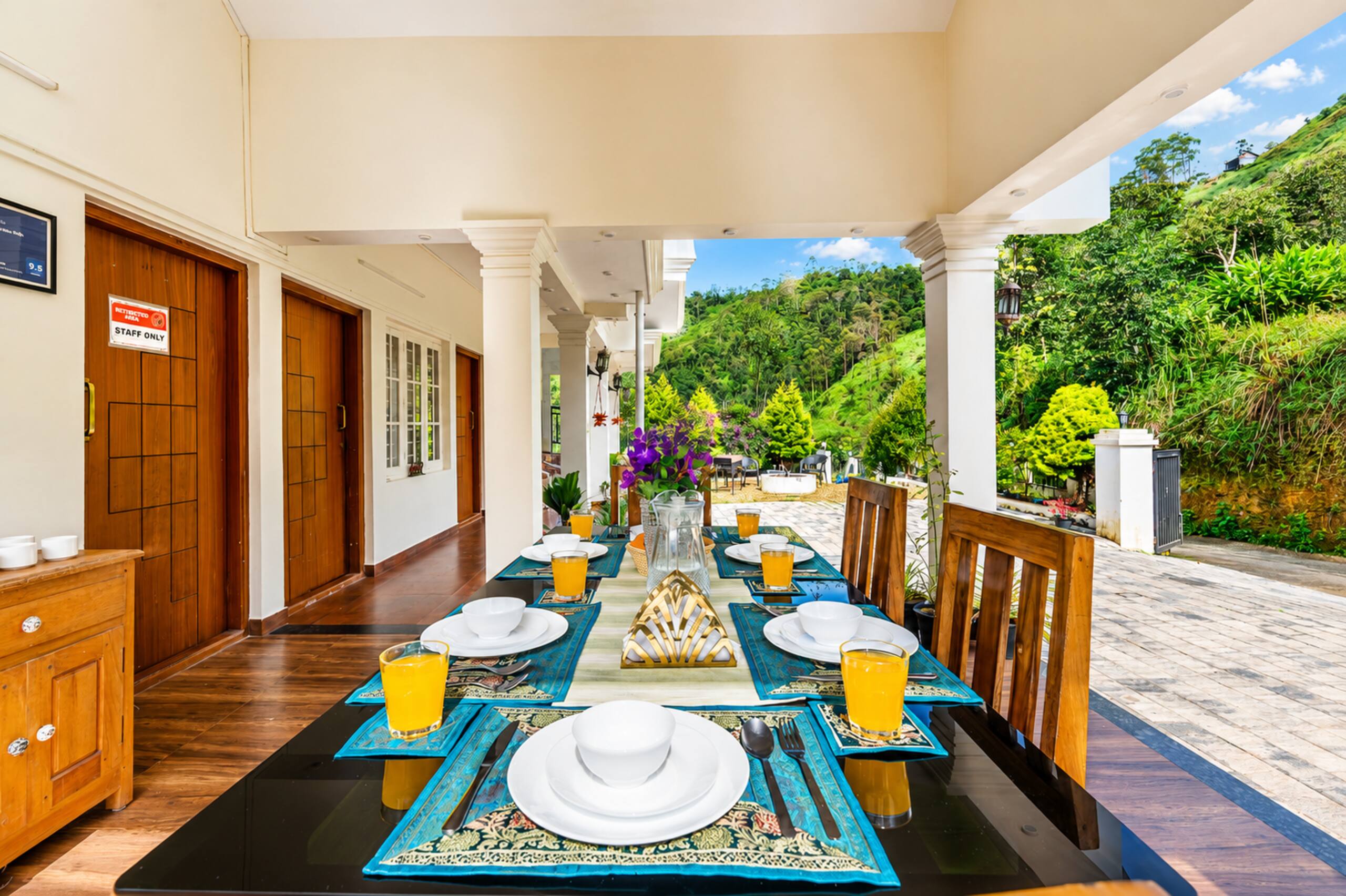 Titha 3BR Villa w/ Valley View Munnar By Homeyhuts 39