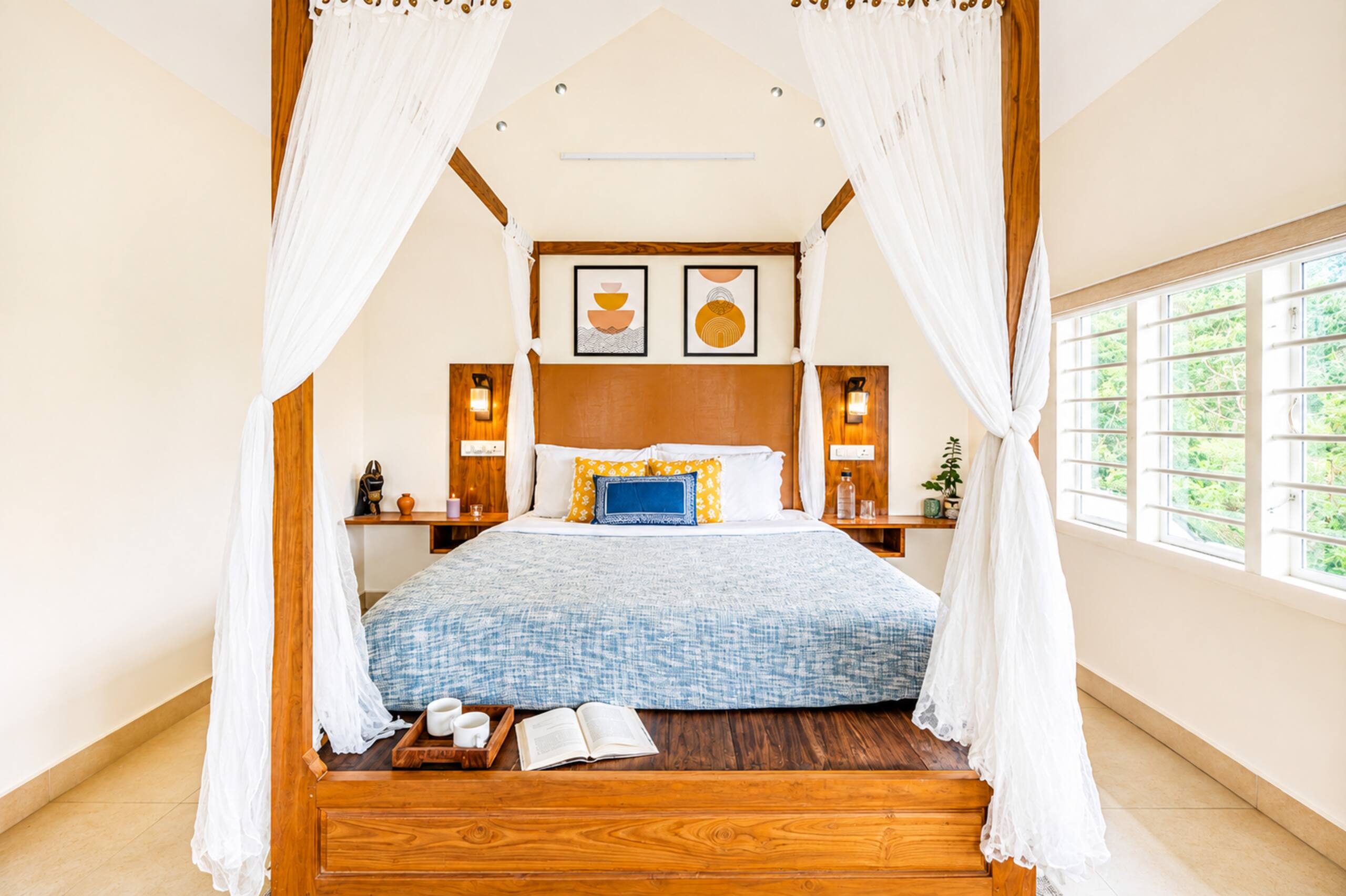 Titha 3BR Villa w/ Valley View Munnar By Homeyhuts 22