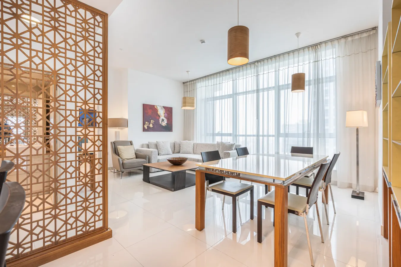 Elegant Home on 64th Floor w/ Stunning Palm Views — photo 2
