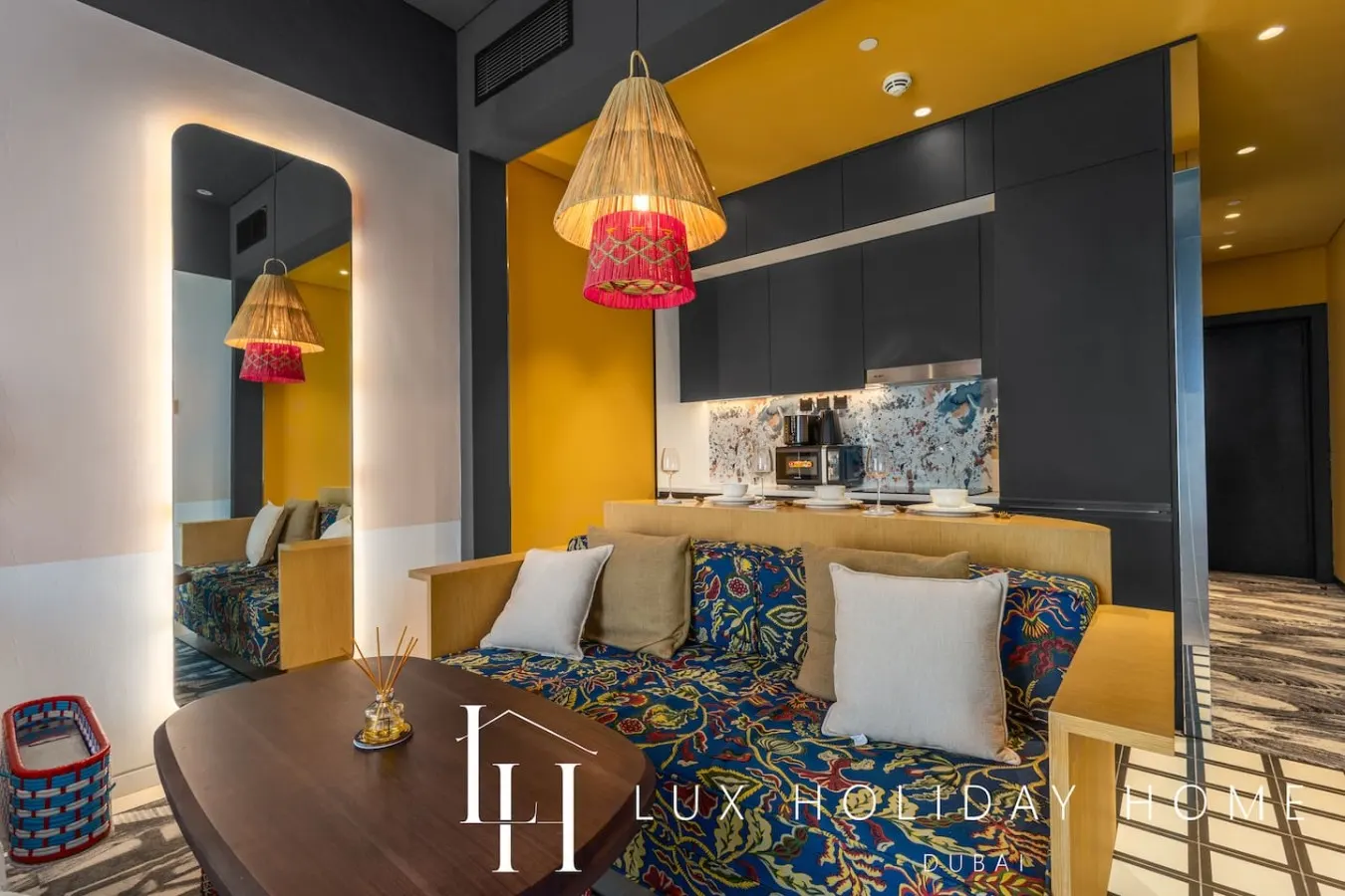 LUX | The Five Star Modern Studio 2 — photo 3