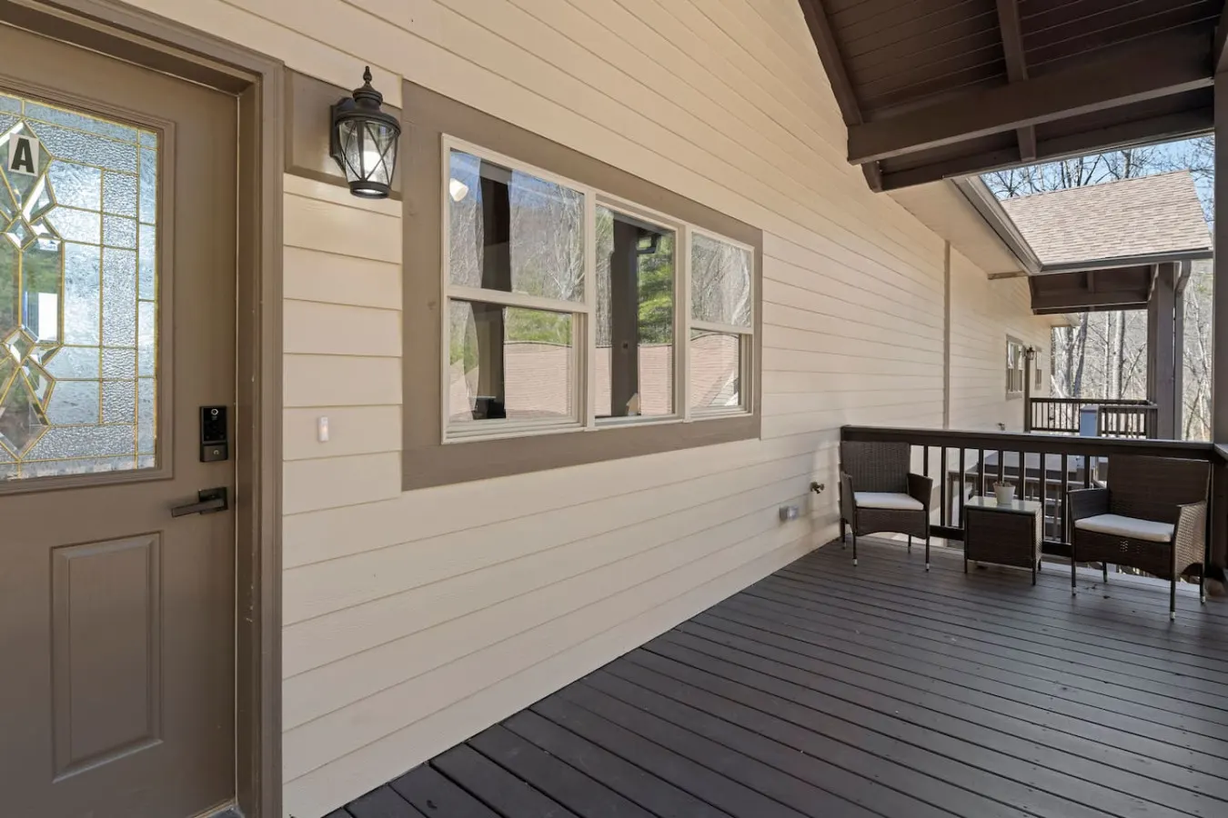 4 Units Perfect for big groups or families! 2