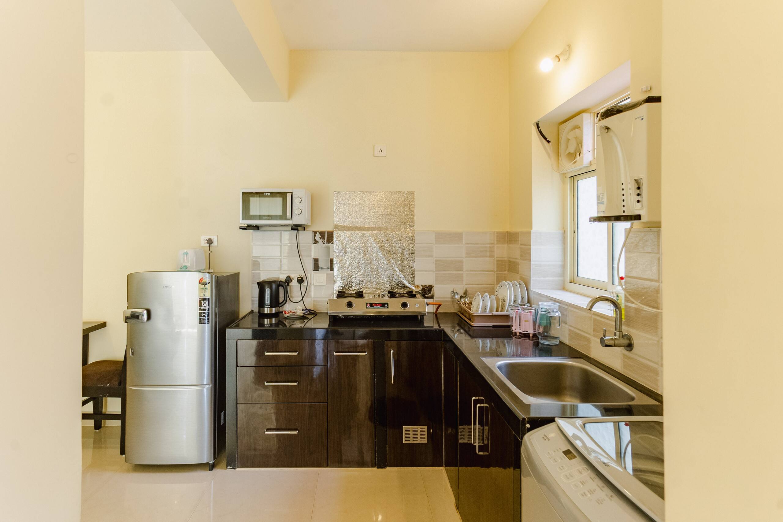 Mashis by Akaya Collective | 1BHK | Beach - 4 mins 6