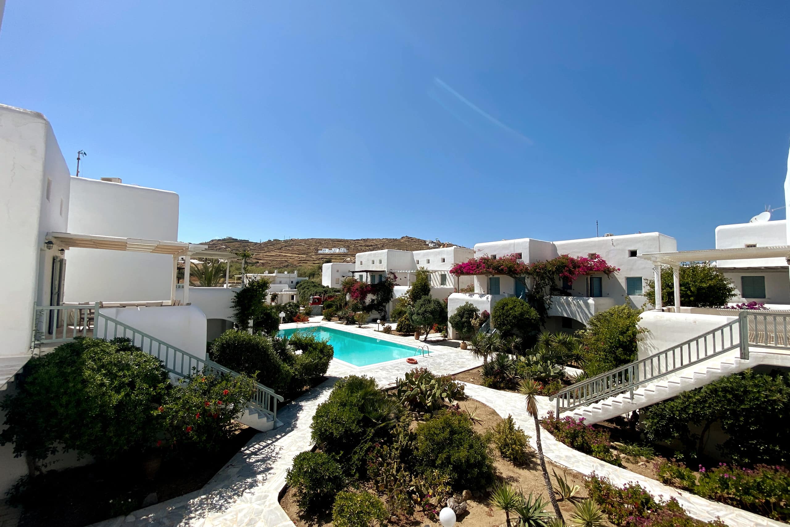 Mykonian Style Pool House 3 w Night Security Guard — photo 2