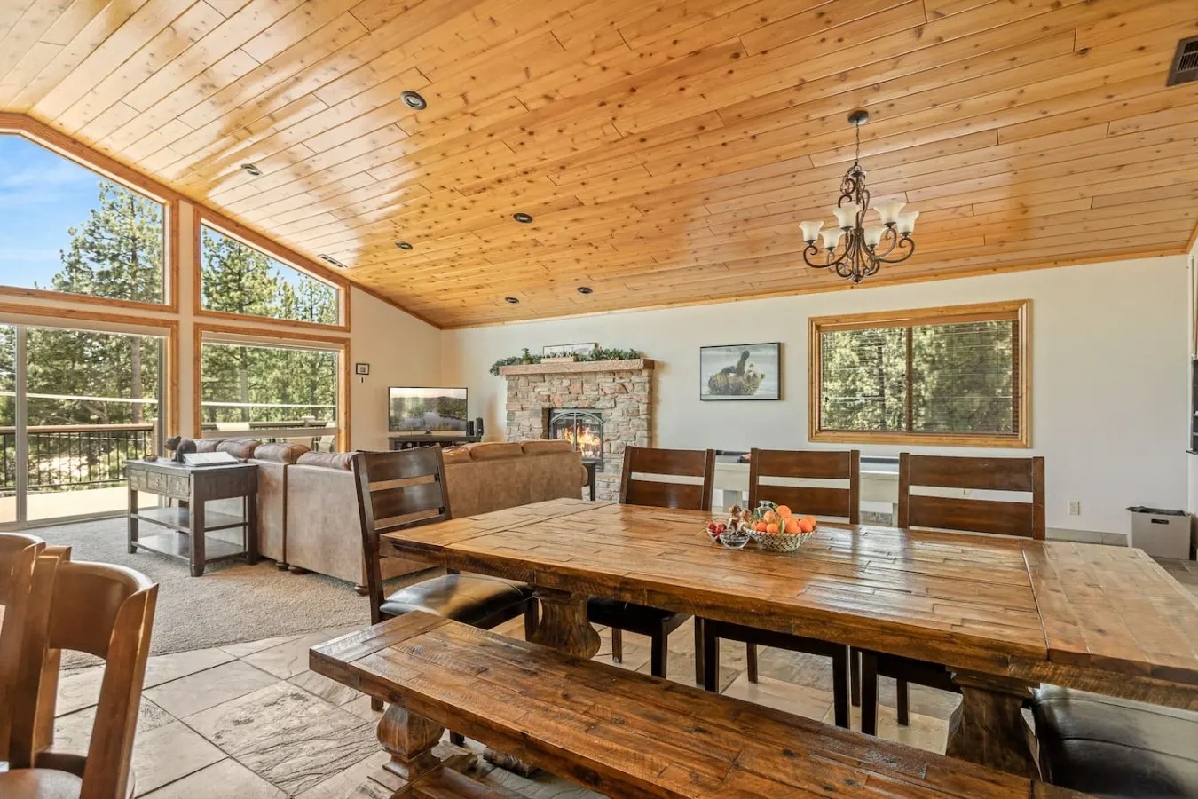 Snowboard Shores - Walk to Lake, MTN Views & Games 14
