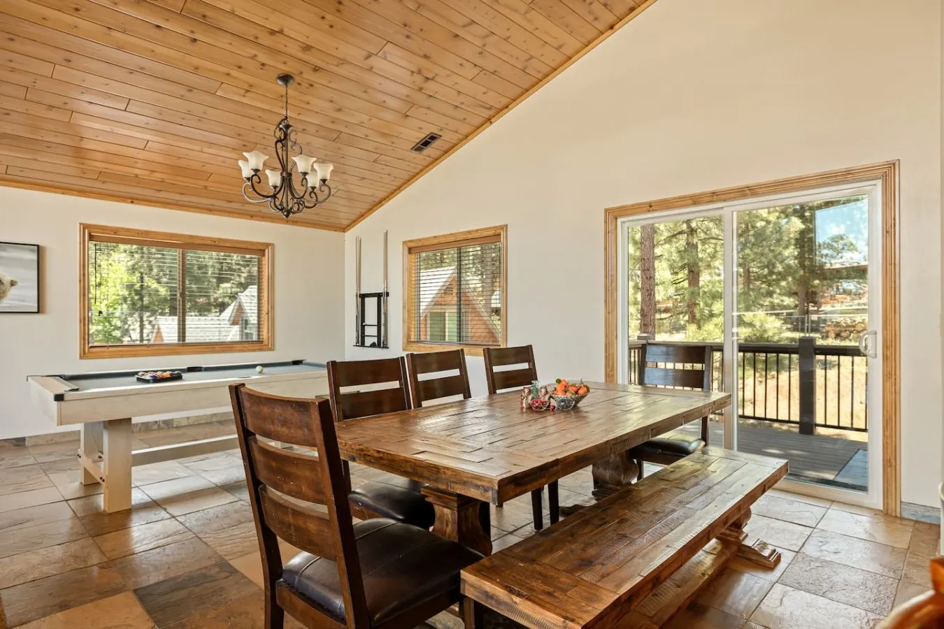Snowboard Shores - Walk to Lake, MTN Views & Games 15