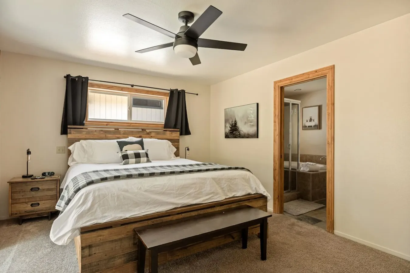 Snowboard Shores - Walk to Lake, MTN Views & Games 8