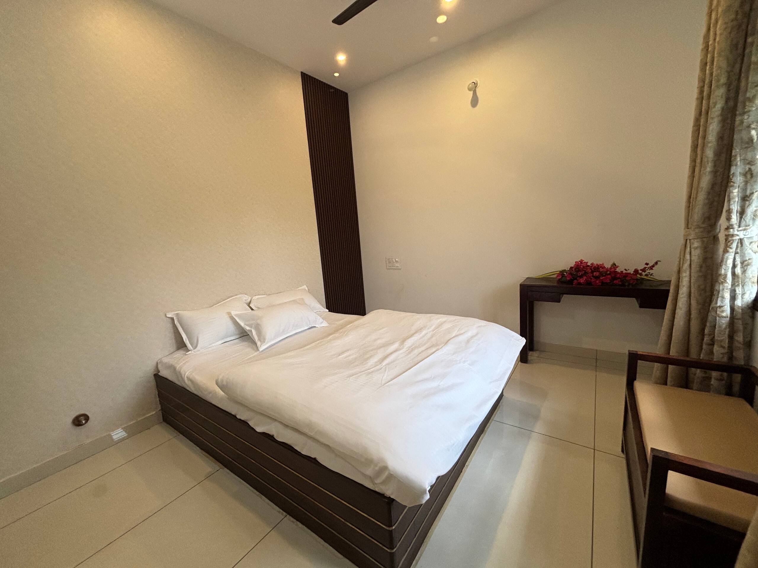 Meenakshi Farm – Private Farm Stay with Pool 7