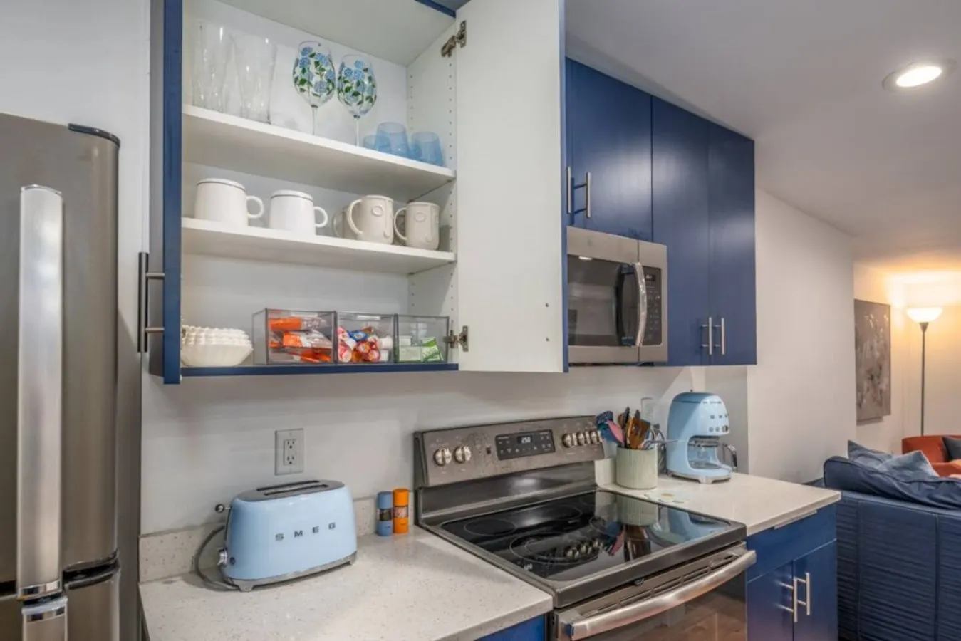 Centrally Located, Private Unit! 9