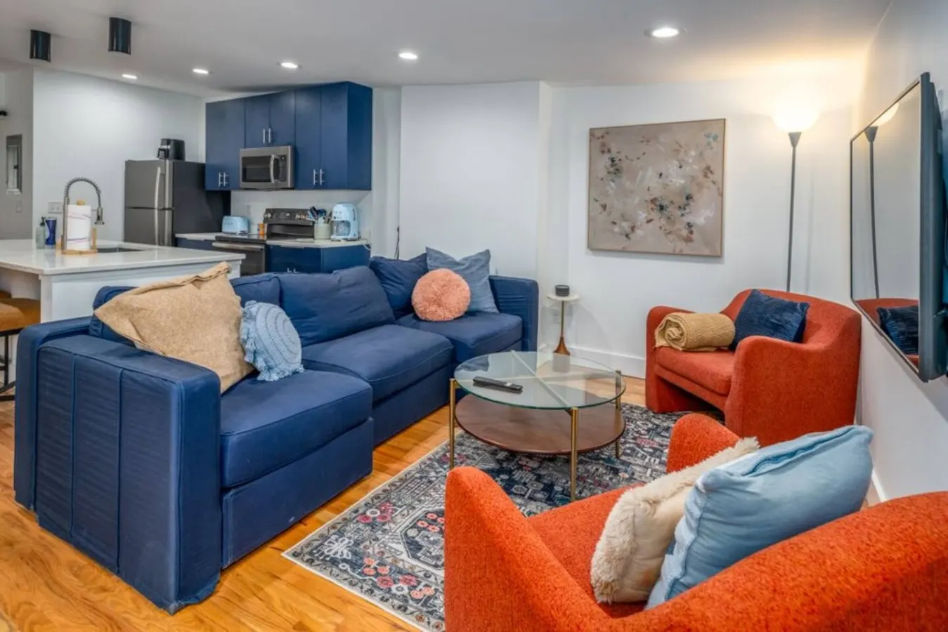 Centrally Located, Private Unit! 18