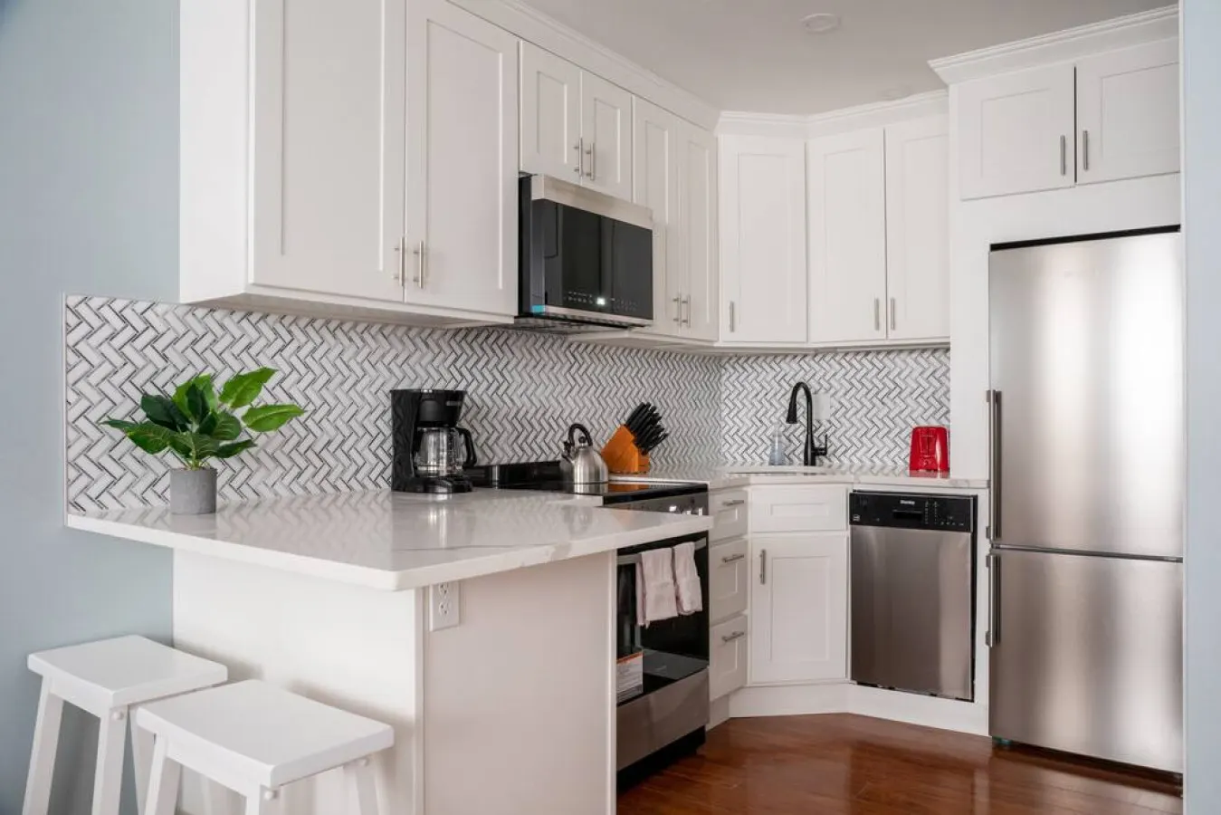 Cozy Back Bay Studio Close to Fenway! 2