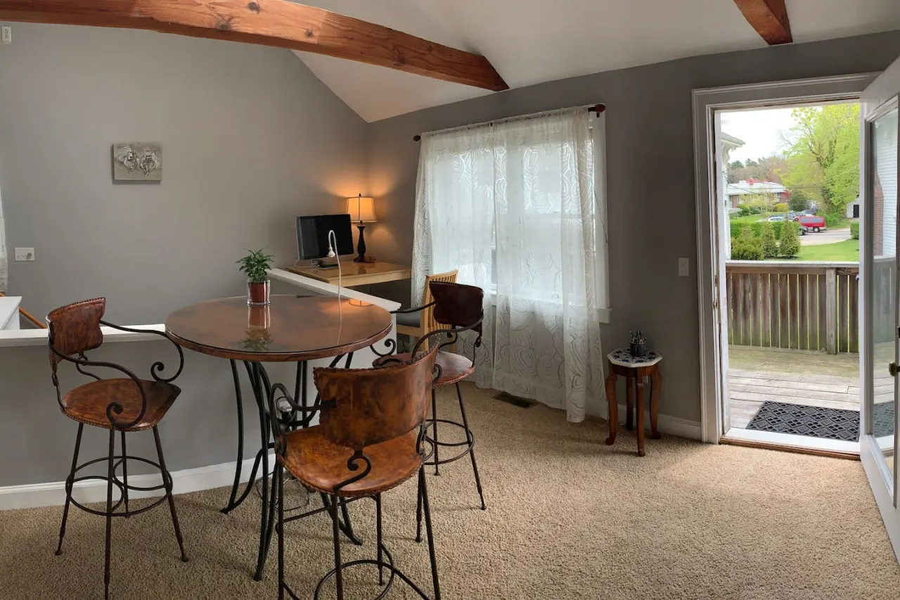 Loft Hideaway in Falmouth Village 10