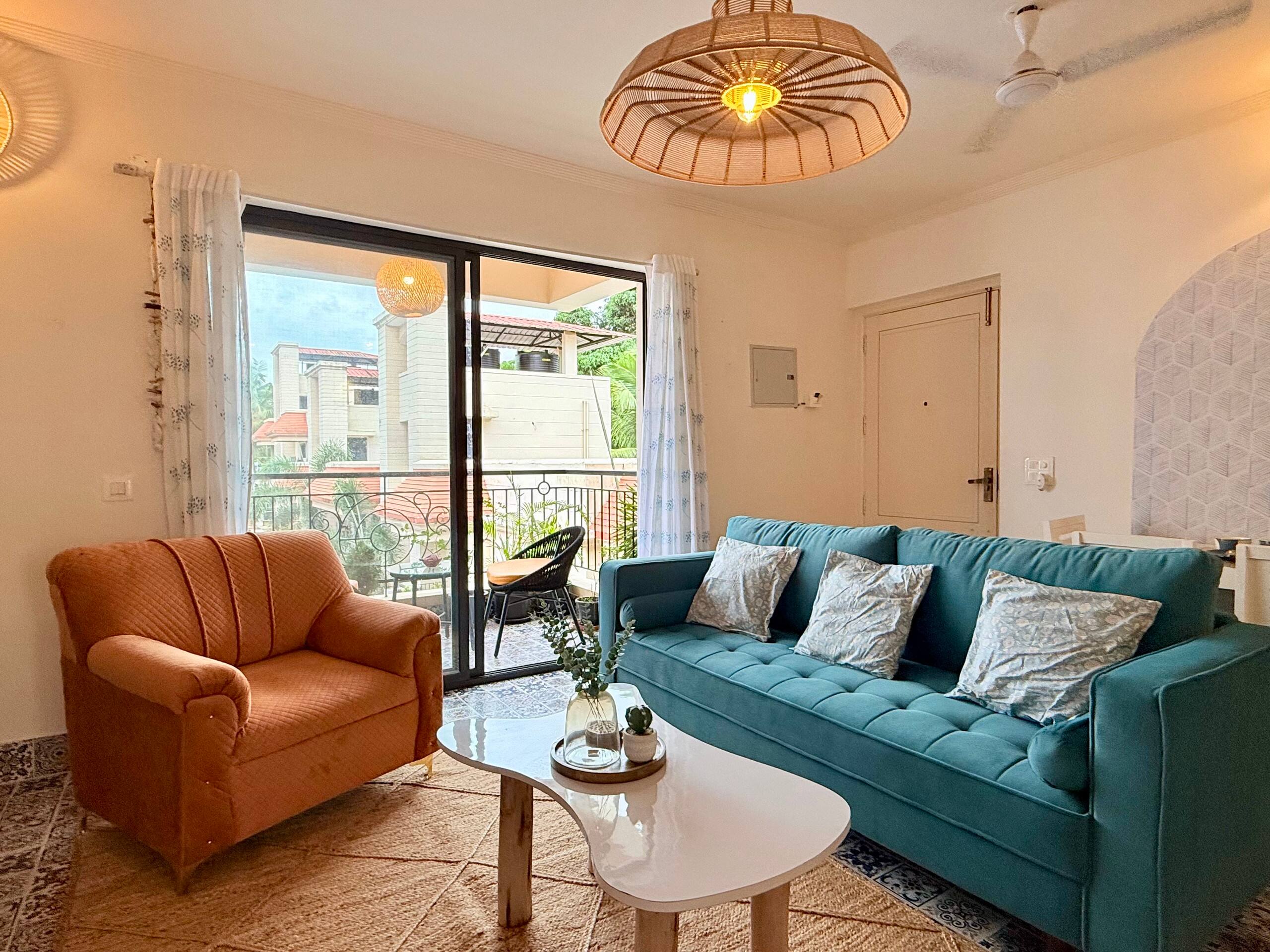 Pool & Hill View 2BHK | 8 min to Thalassa 13