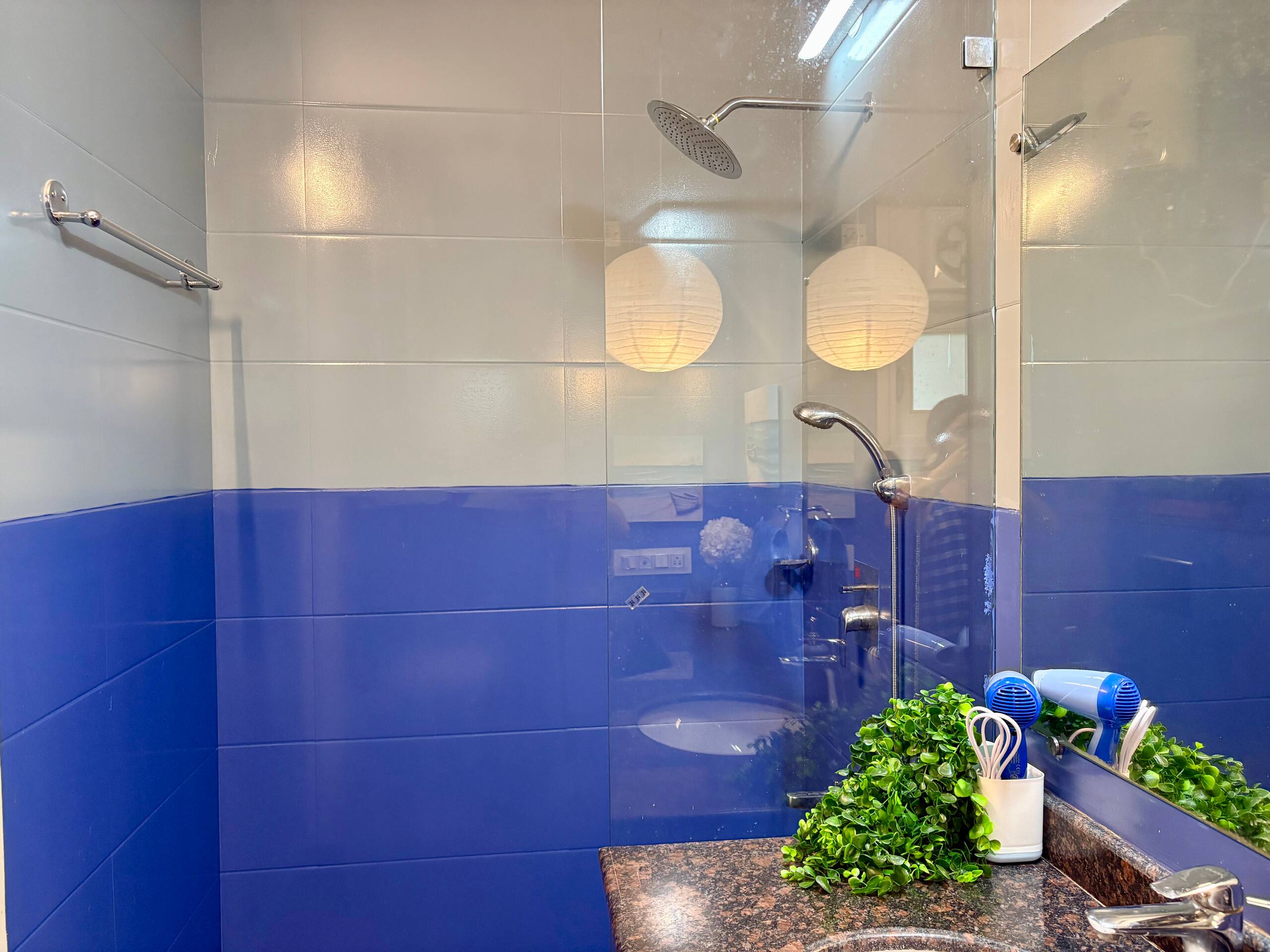 Pool & Hill View 2BHK | 8 min to Thalassa 38
