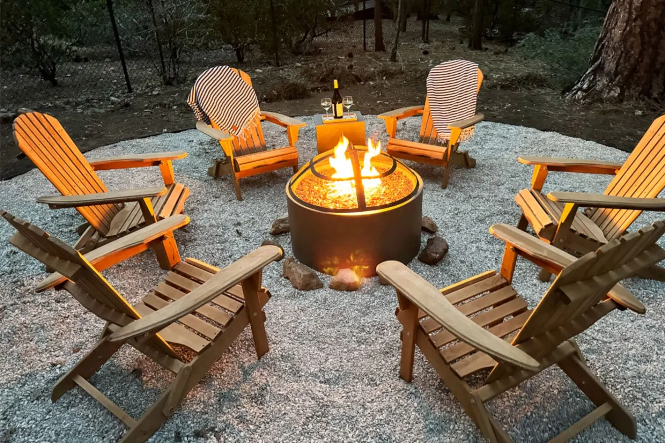 Swiss Bliss, Ideal Ski Location w Hot Tub & BBQ — photo 3