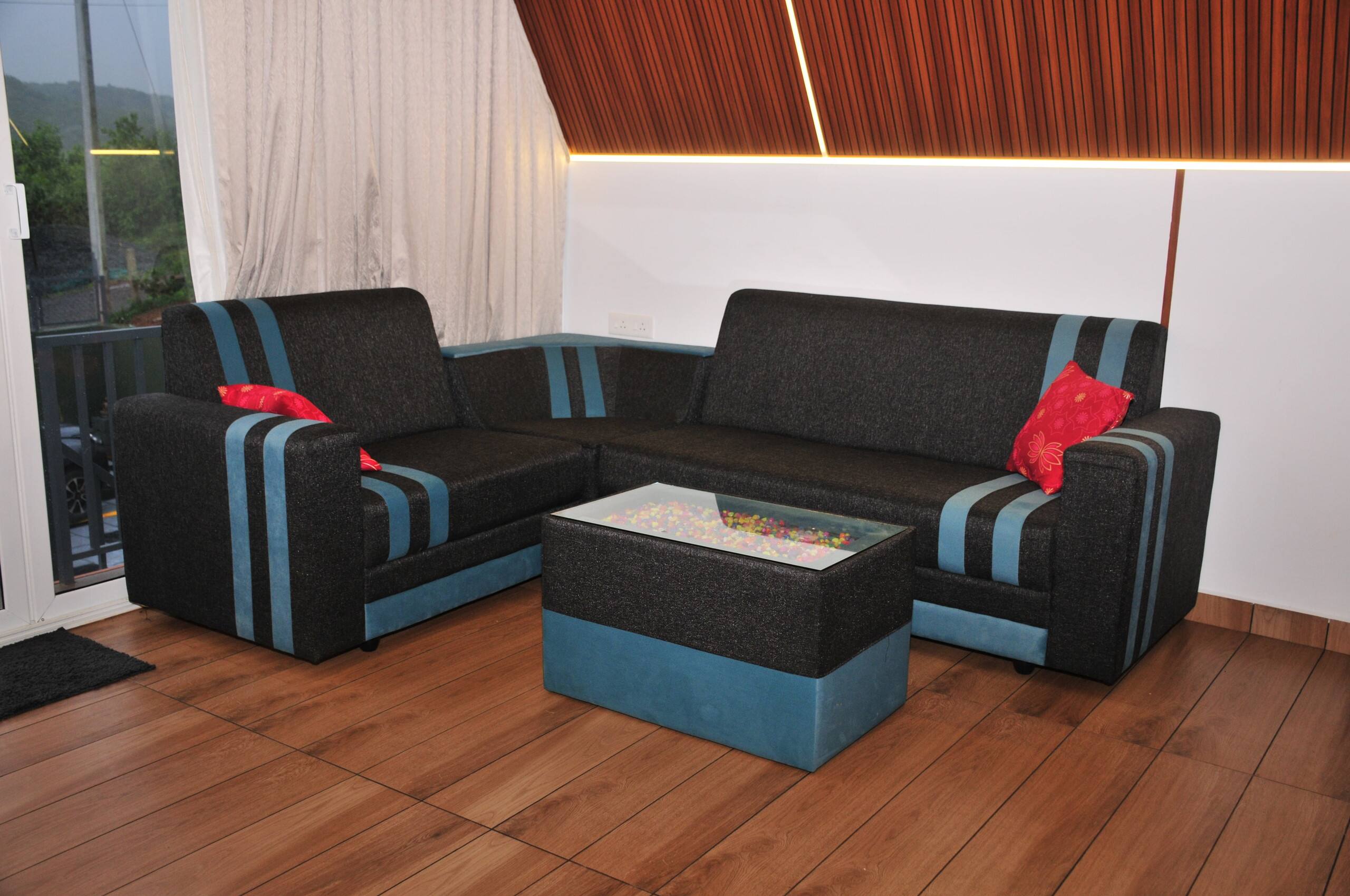 Kudaram County Resort 10
