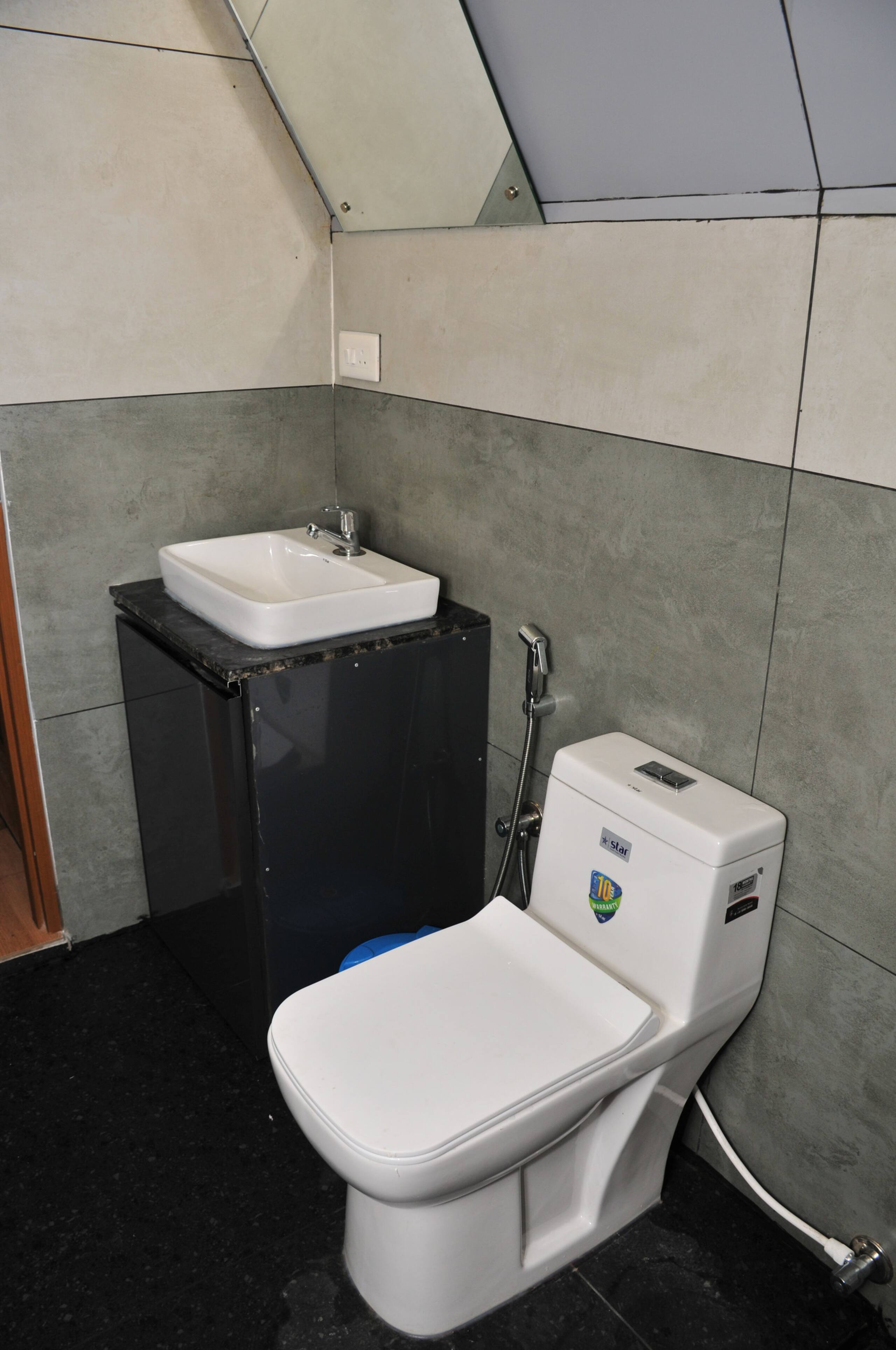 Kudaram County Resort 33