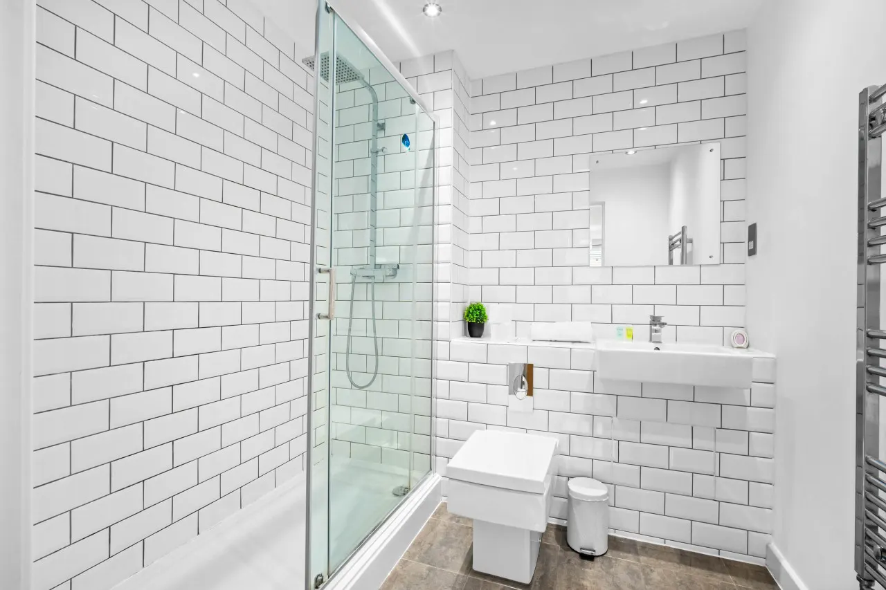 Stylish Two Bedroom Apartment - Jewellery Quarter 11