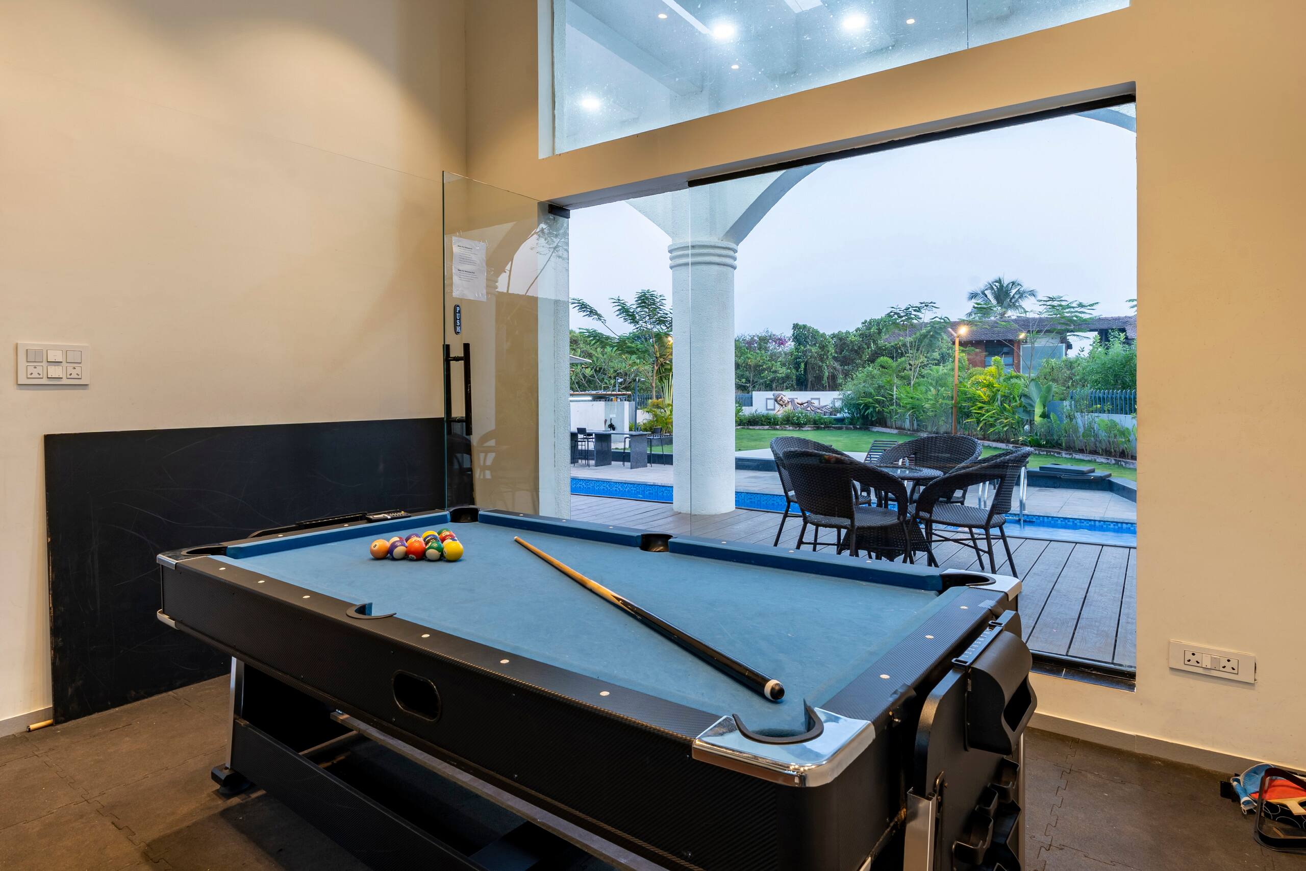 DUSK By Palacio De Goa | New 1 BHK | CandolimBeach 33