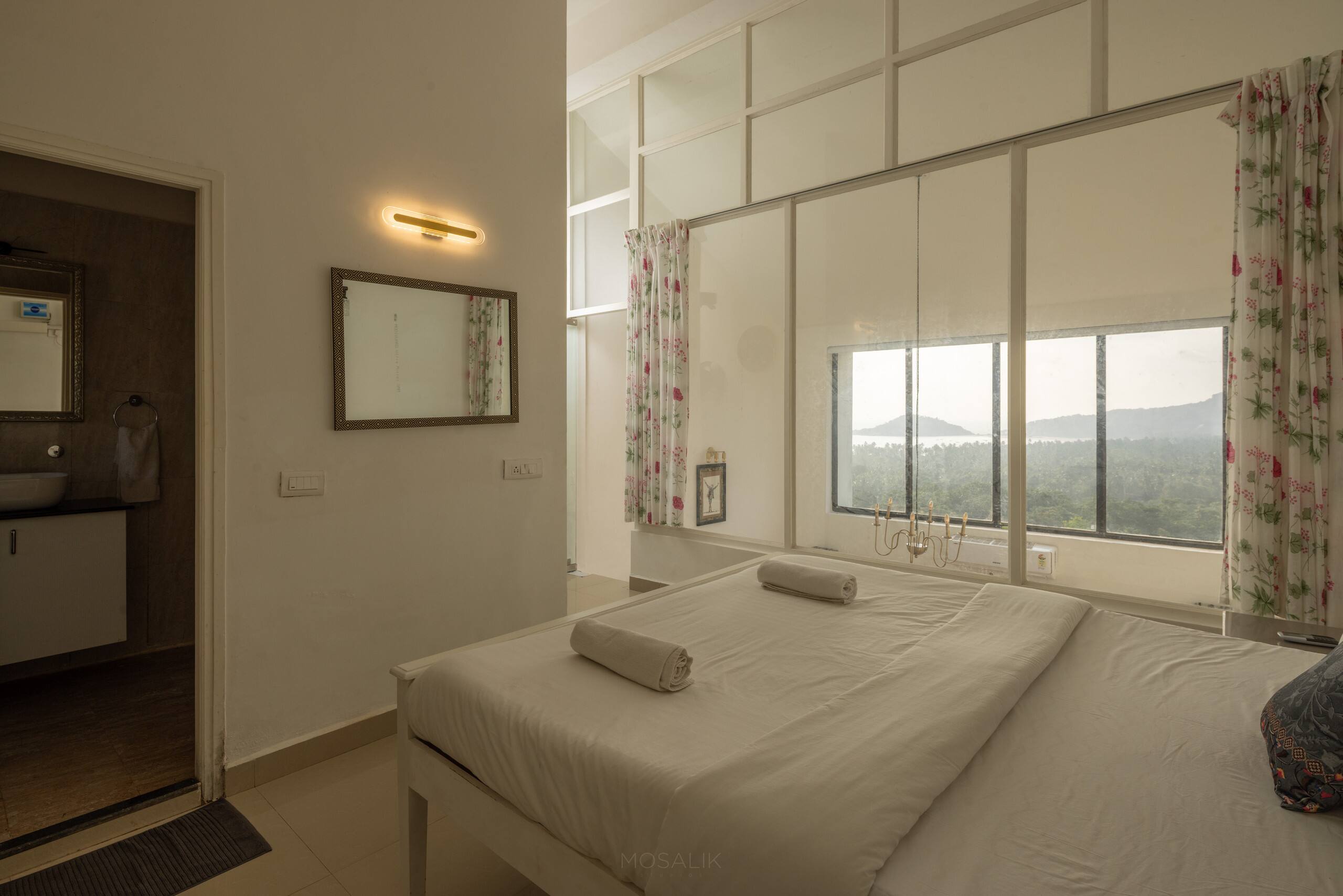 The Azure Penthouse | 3BR with Endless Sea Views 28