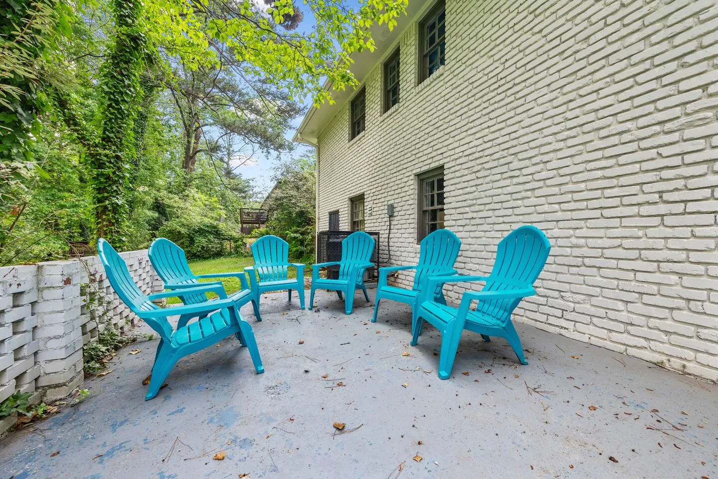 East Point Retreat Near ATL Airport — photo 4