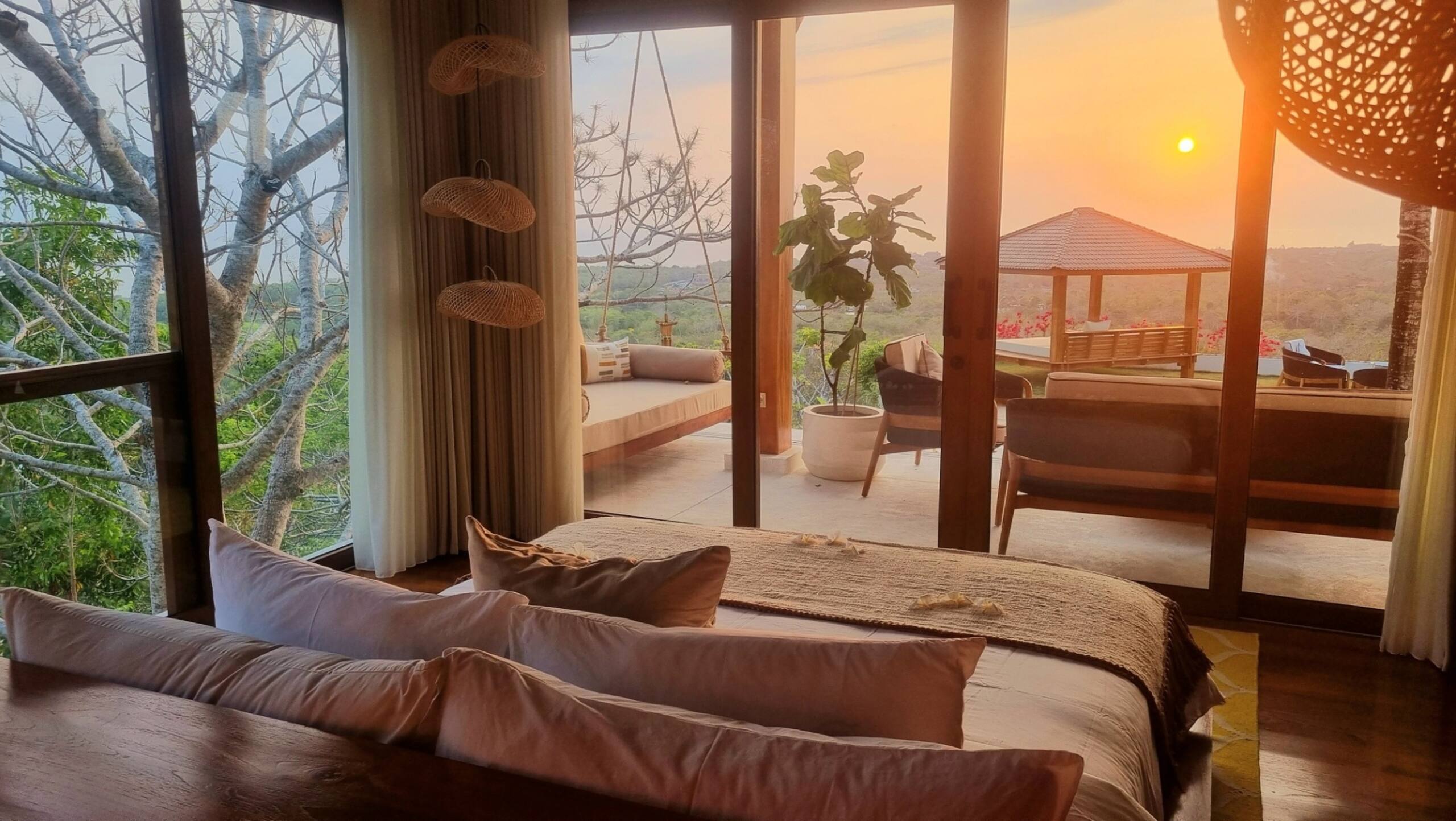 Uluwatu Sunset Hills 12