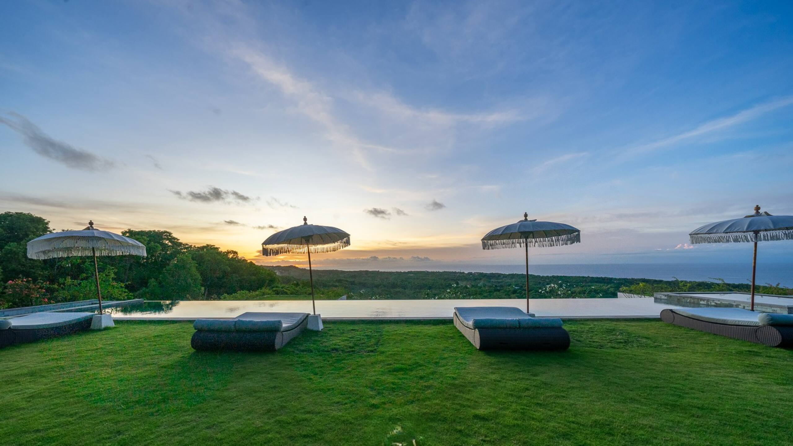 Uluwatu Sunset Hills 39