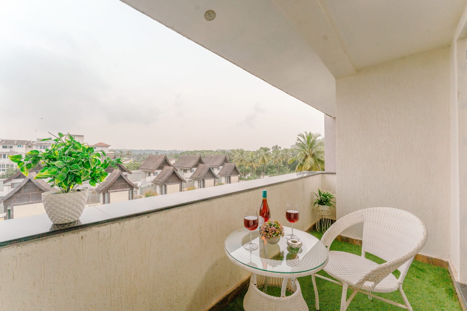White Feather Cosmos, Luxury Penthouse Scenic View 16