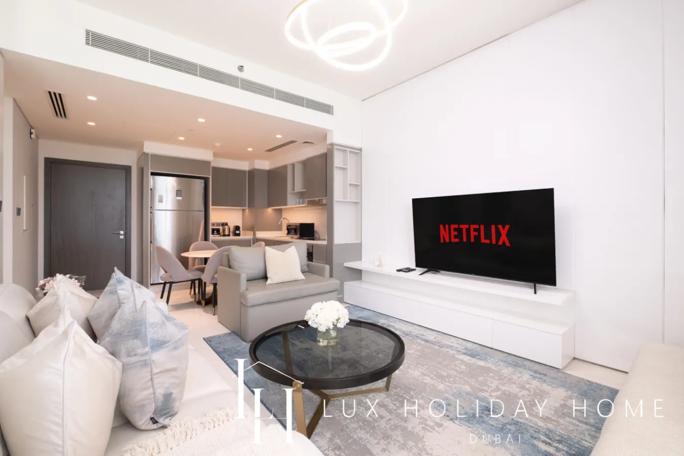 LUX The Luxury Sunrise Beachfront Suite 2 9