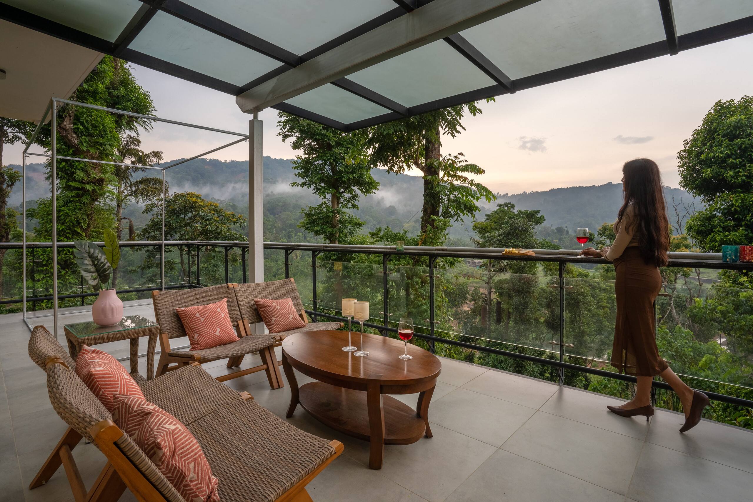 Whispering Waters - Villa with Breathtaking Views — photo 3