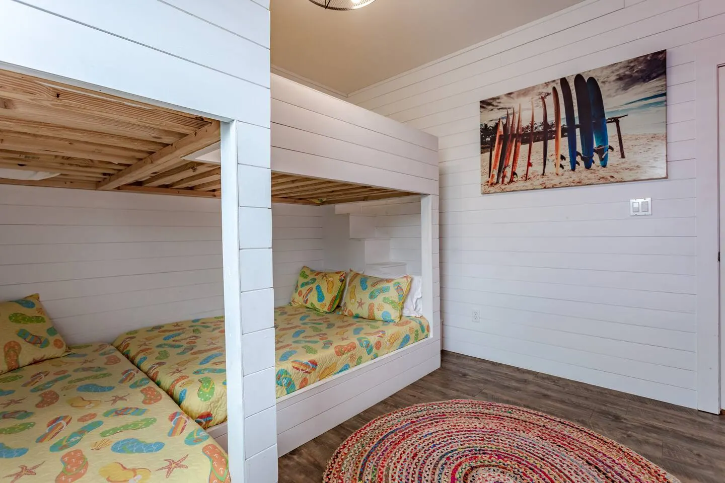 Shore Dream-Game Room/Community Pool/Mins to Beach 18