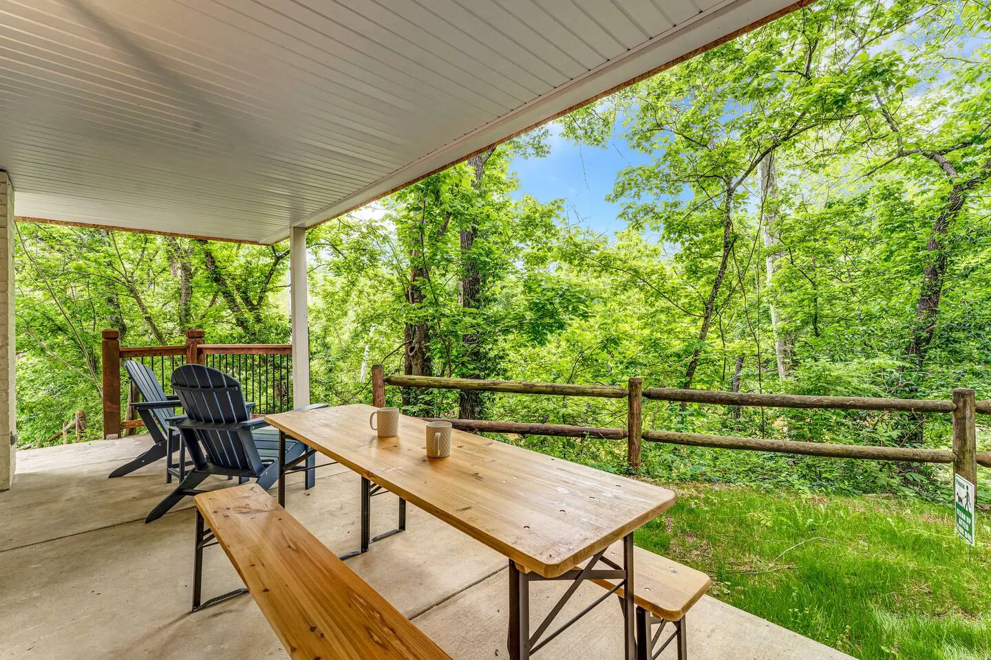 Roark Valley Resort J1 - Luxury Creekside, Pools & View! 5