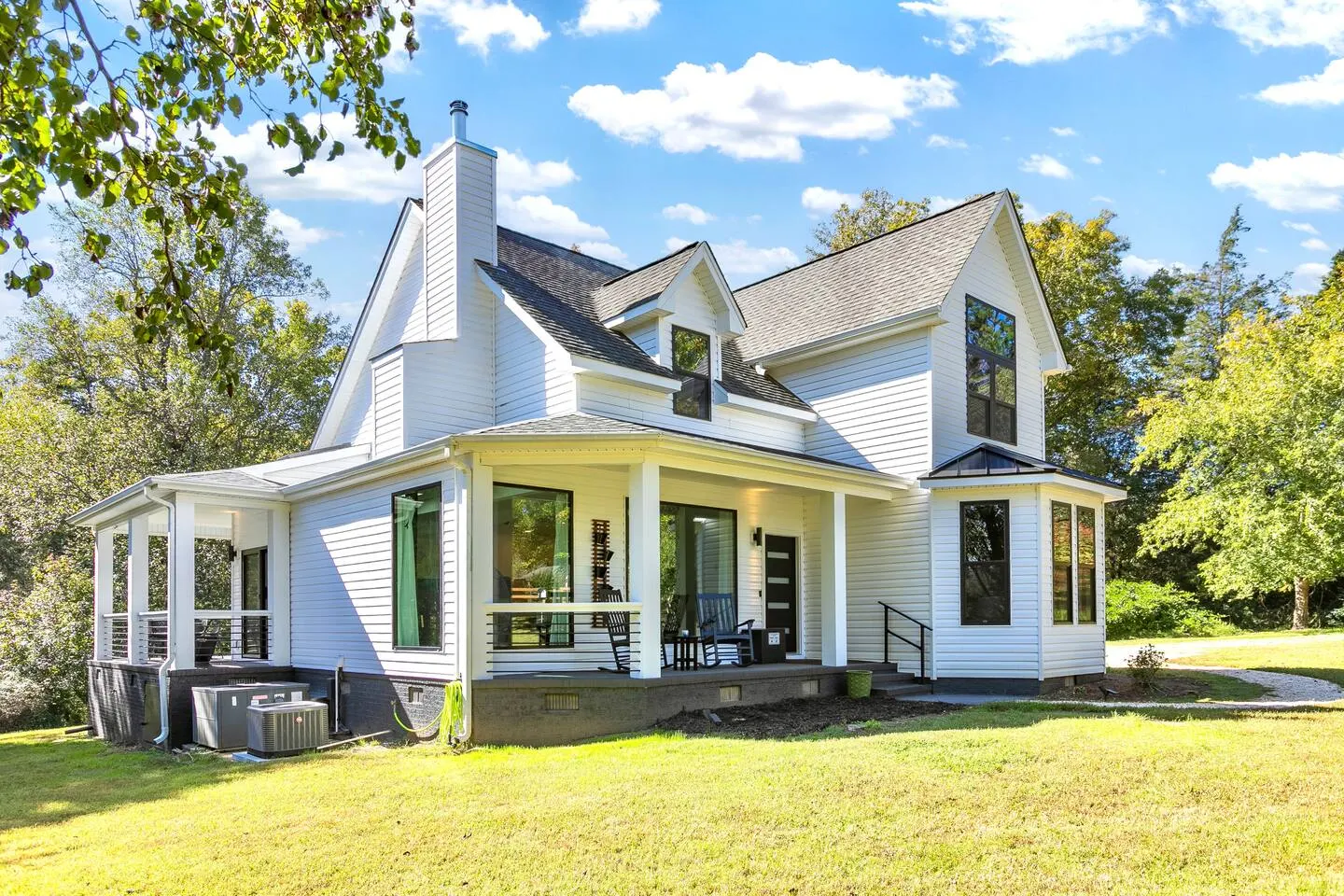 Modern Farmhouse on 5 Acres near Chapel Hill 2