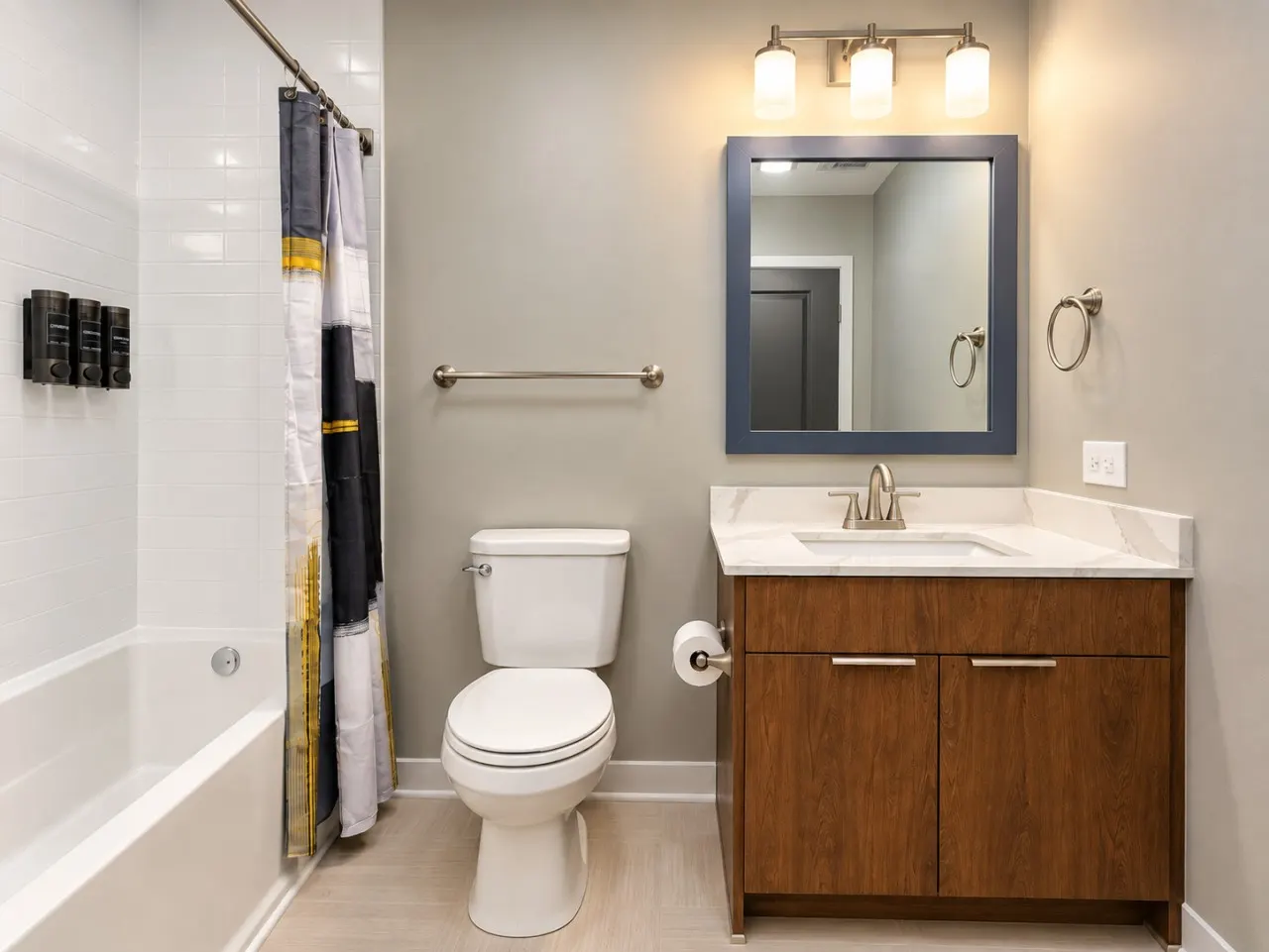 City Lights Haven 2 Queen 2BR 20