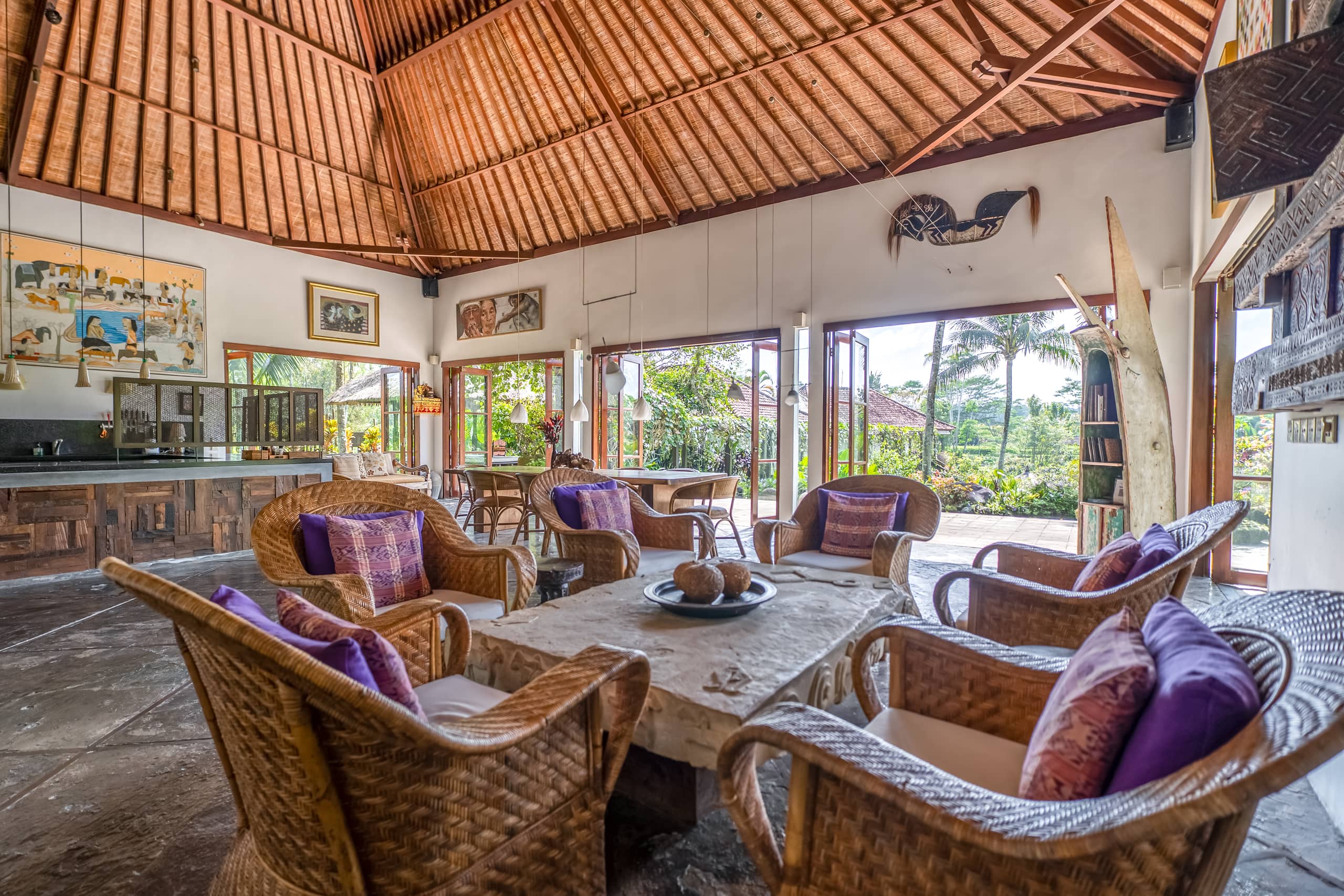 Lush Garden 4BR Luxury Villa • Epic Views 9